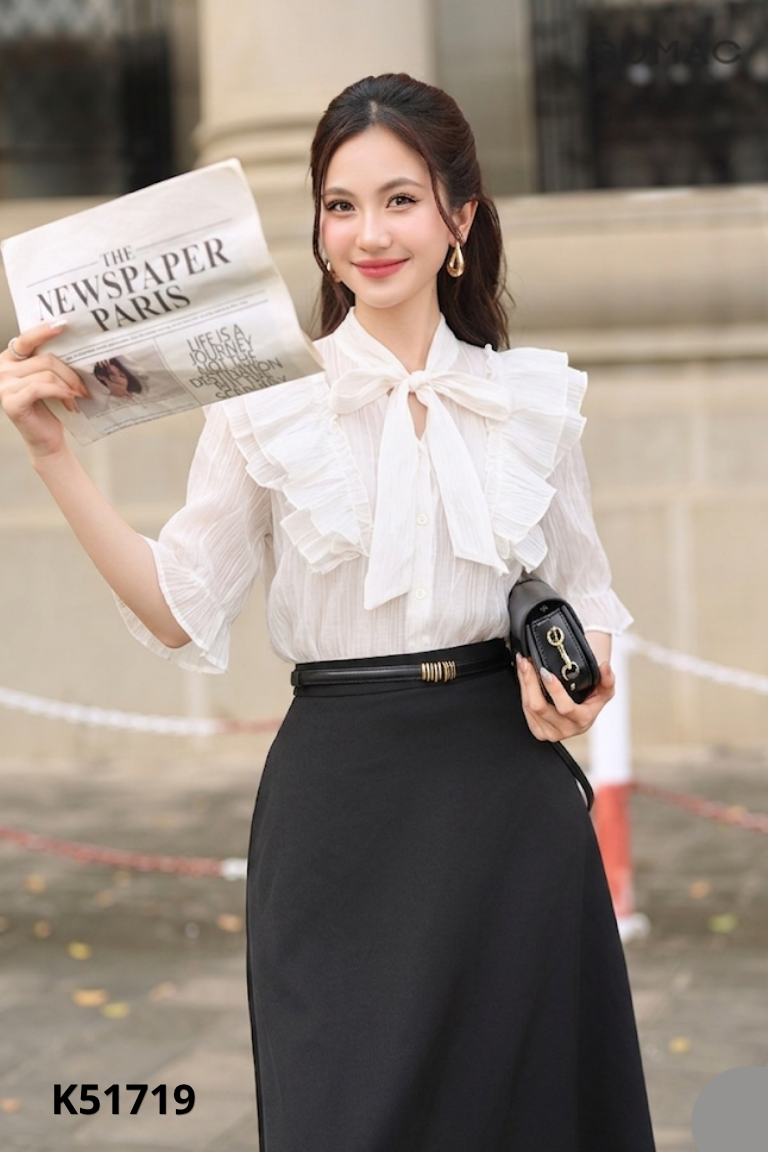 Áo be bèo buộc cổ