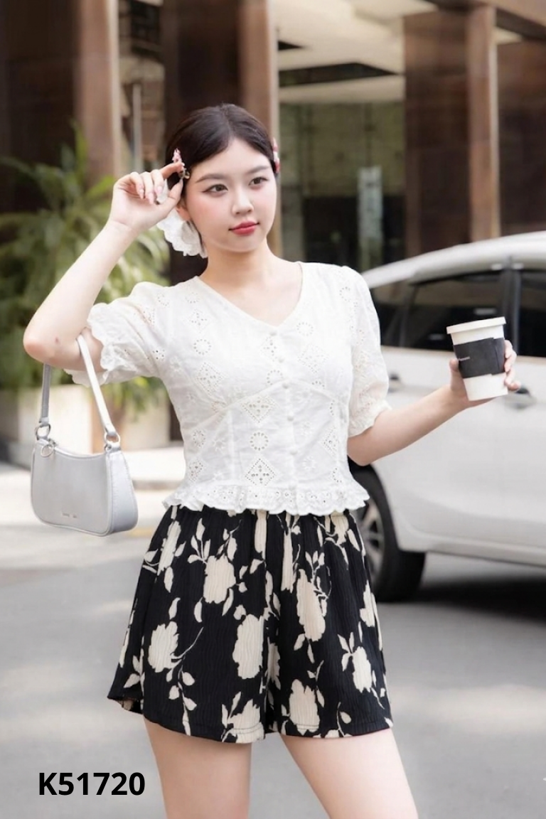 SET áo kem+ quần hoa