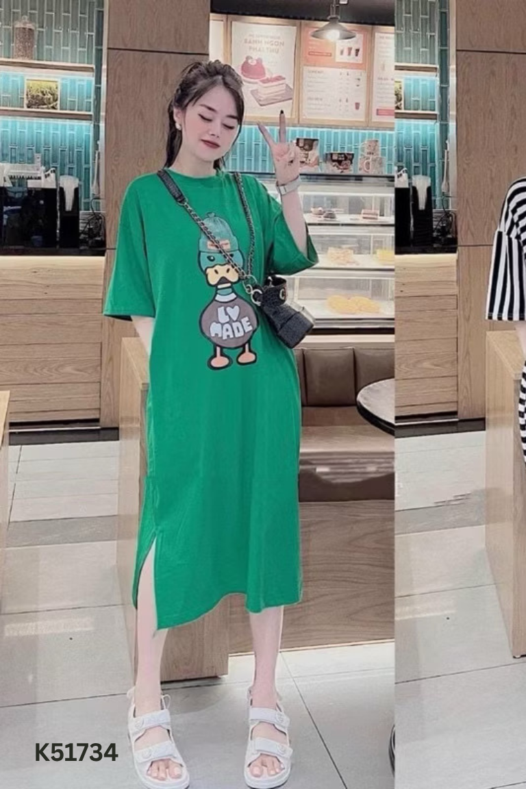 Váy xanh lá in hình vịt