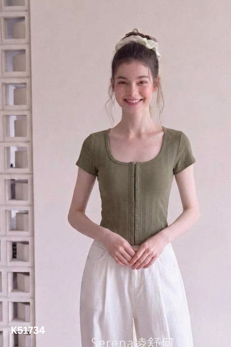 Áo xanh lá SO croptop