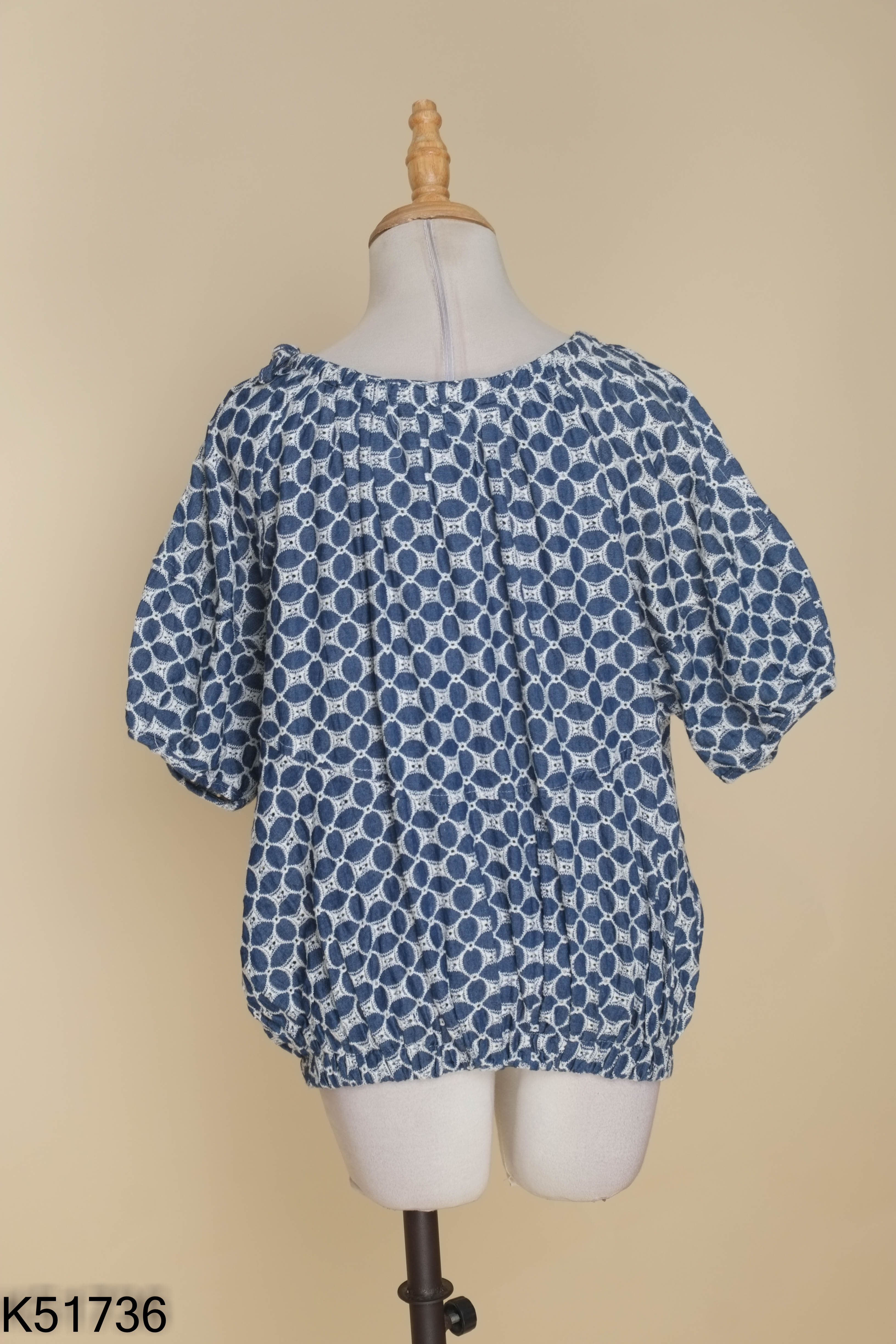 Áo babydoll xanh họa tiết trắng