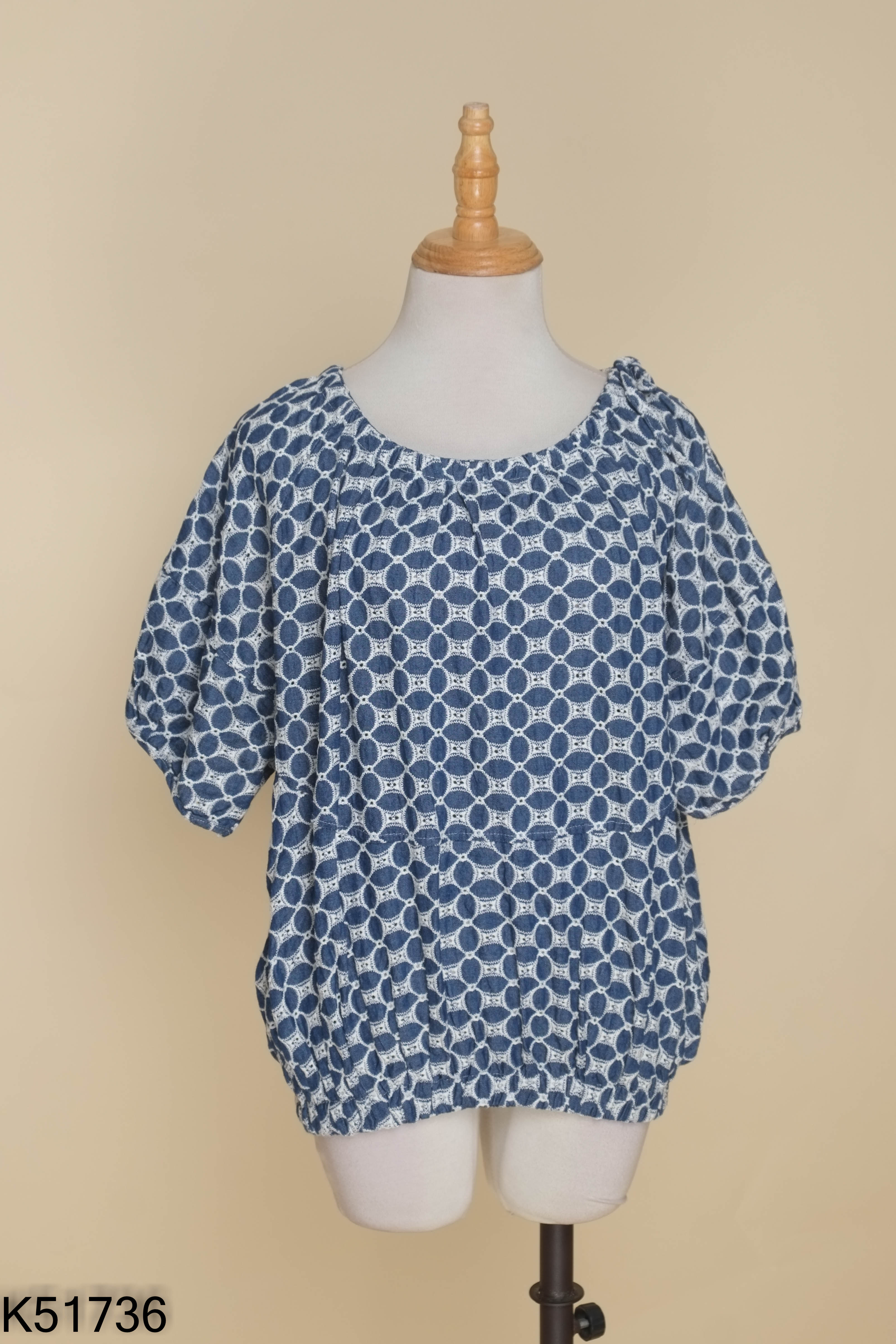 Áo babydoll xanh họa tiết trắng
