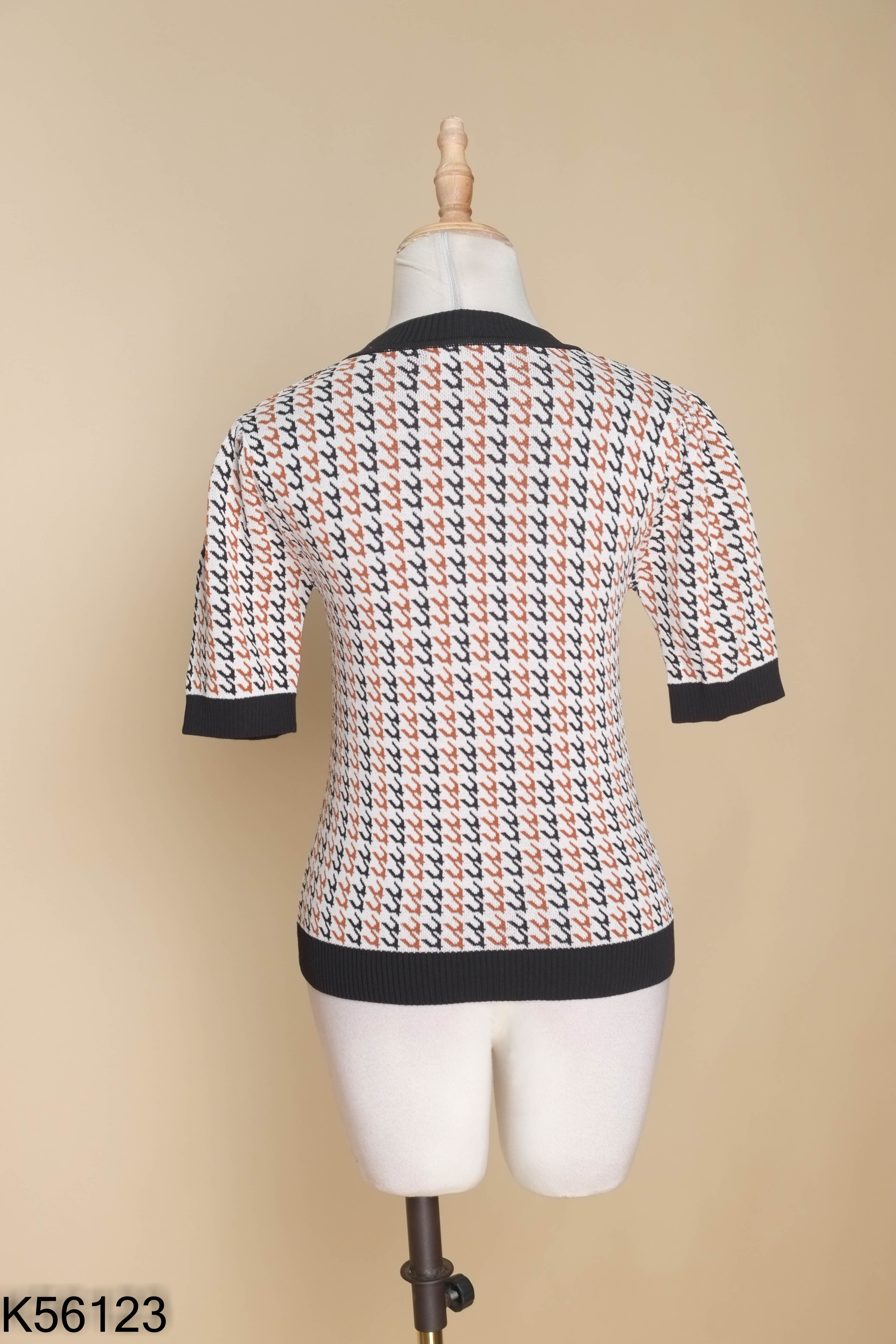 Áo len D.CHIC be họa tiết