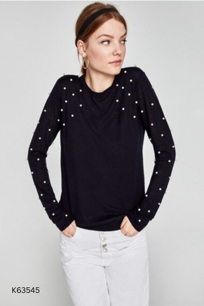 Áo len ZARA đen đính ngọc