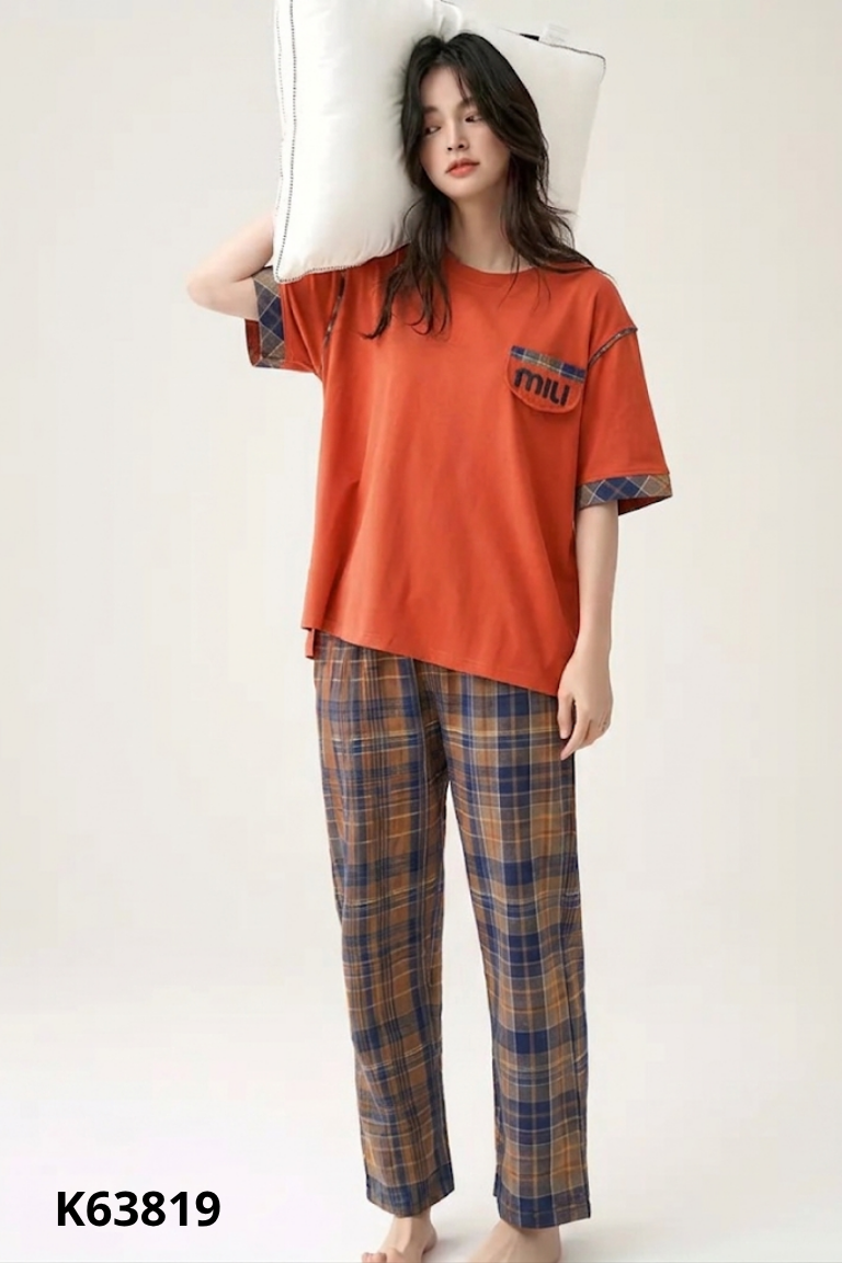 Set Áo nâu viền xanh sọc + quần xanh kẻ