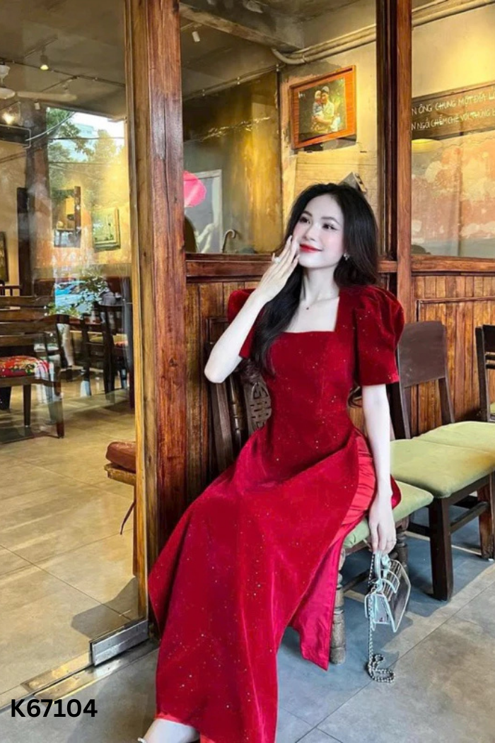 SET váy đỏ cổ vuông + quần