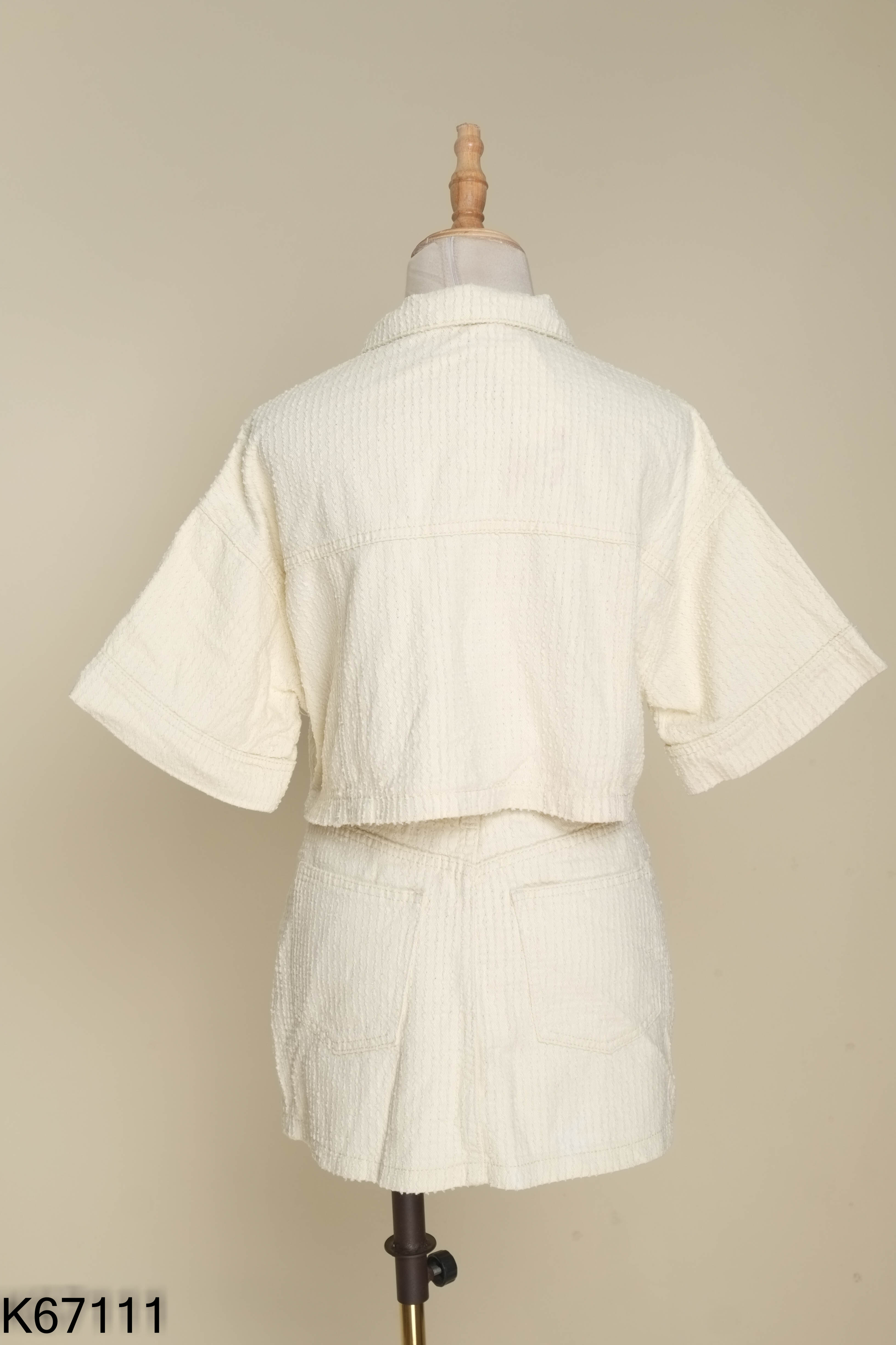 Set Áo jeans be dáng ngắn + chân váy