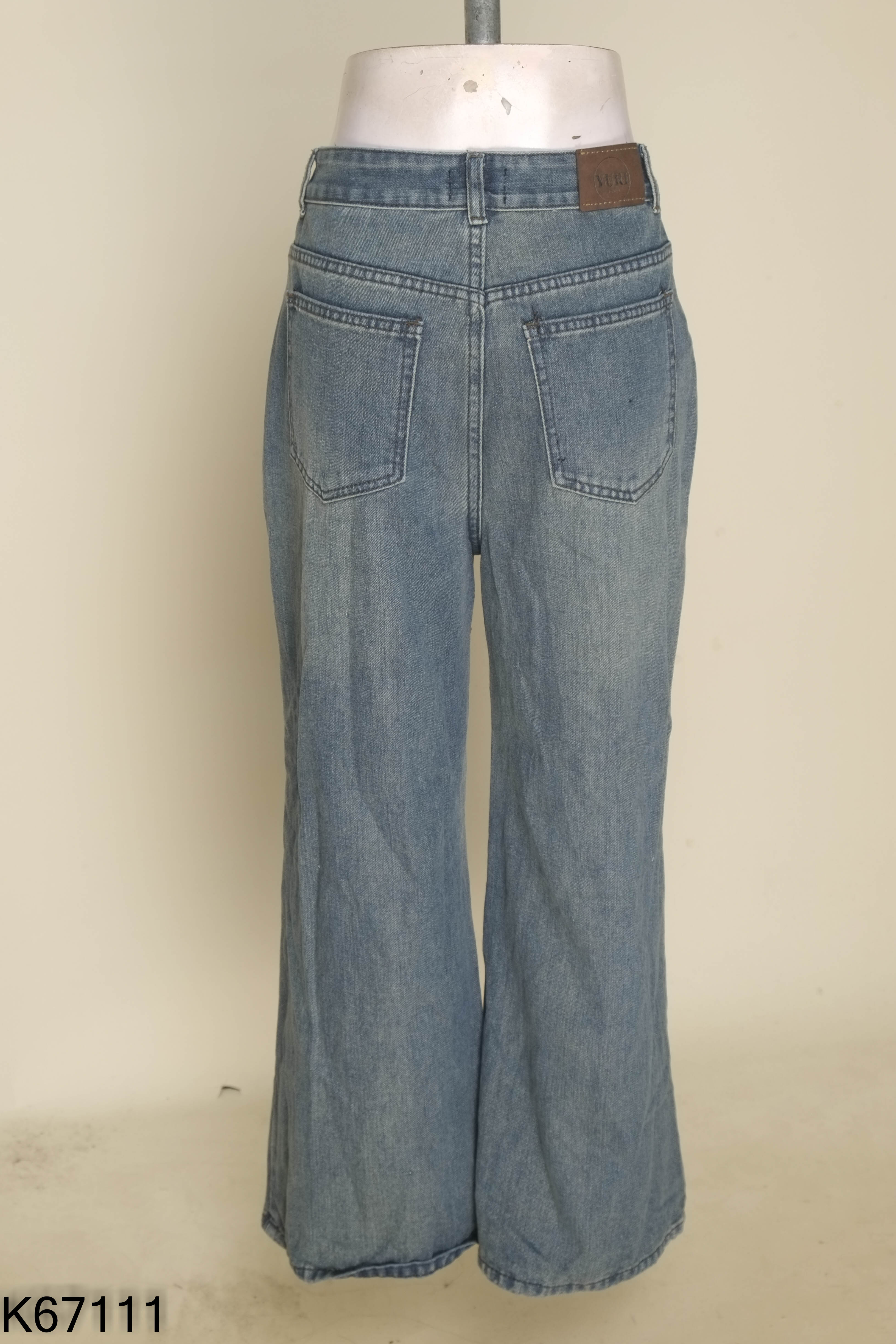 Quần jeans suông xanh trơn