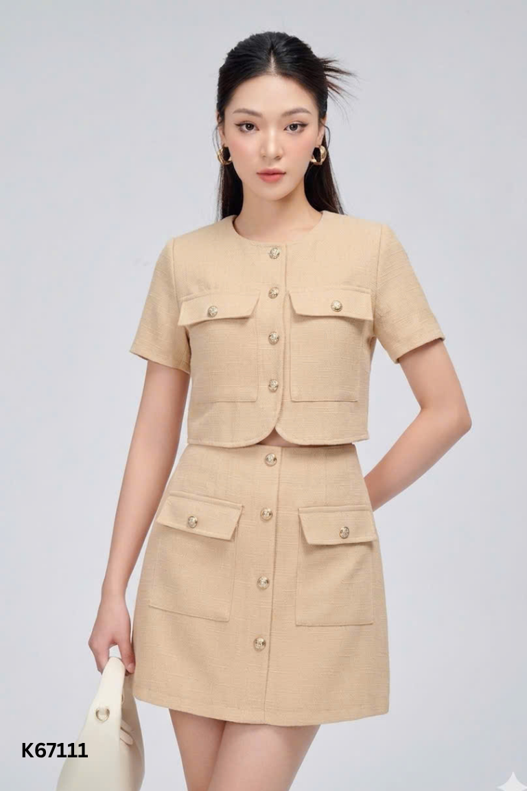 Set Áo be phối cúc sáng + chân váy