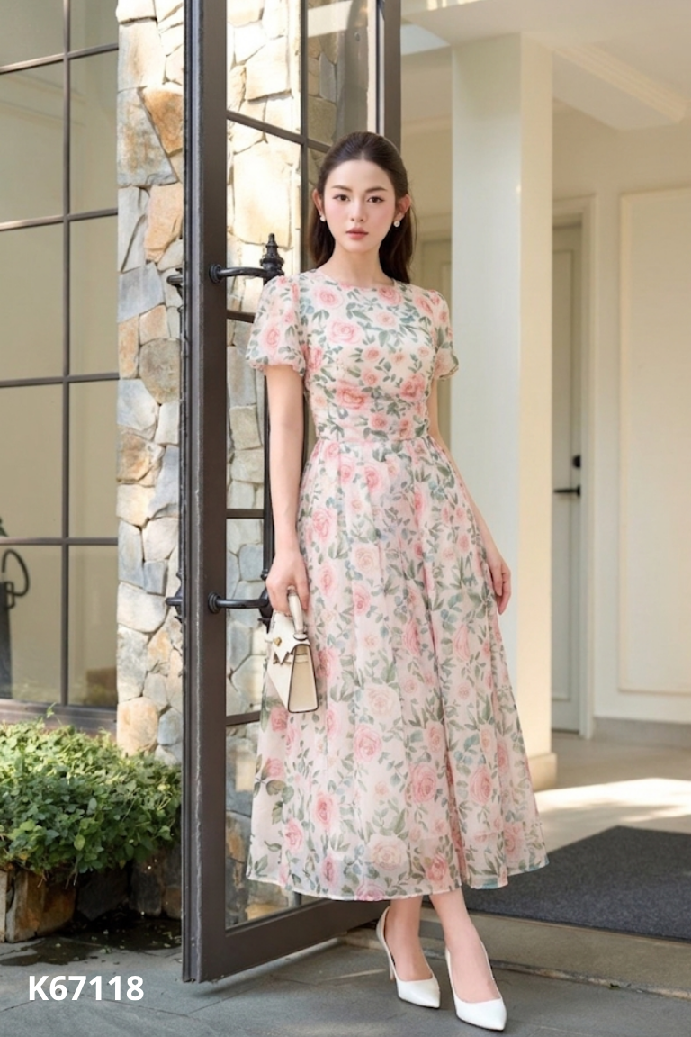 Váy be hồng họa tiết hoa BY KIM