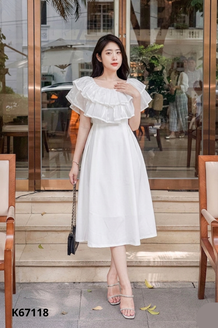 Váy trễ vai trắng mix họa tiết voan
