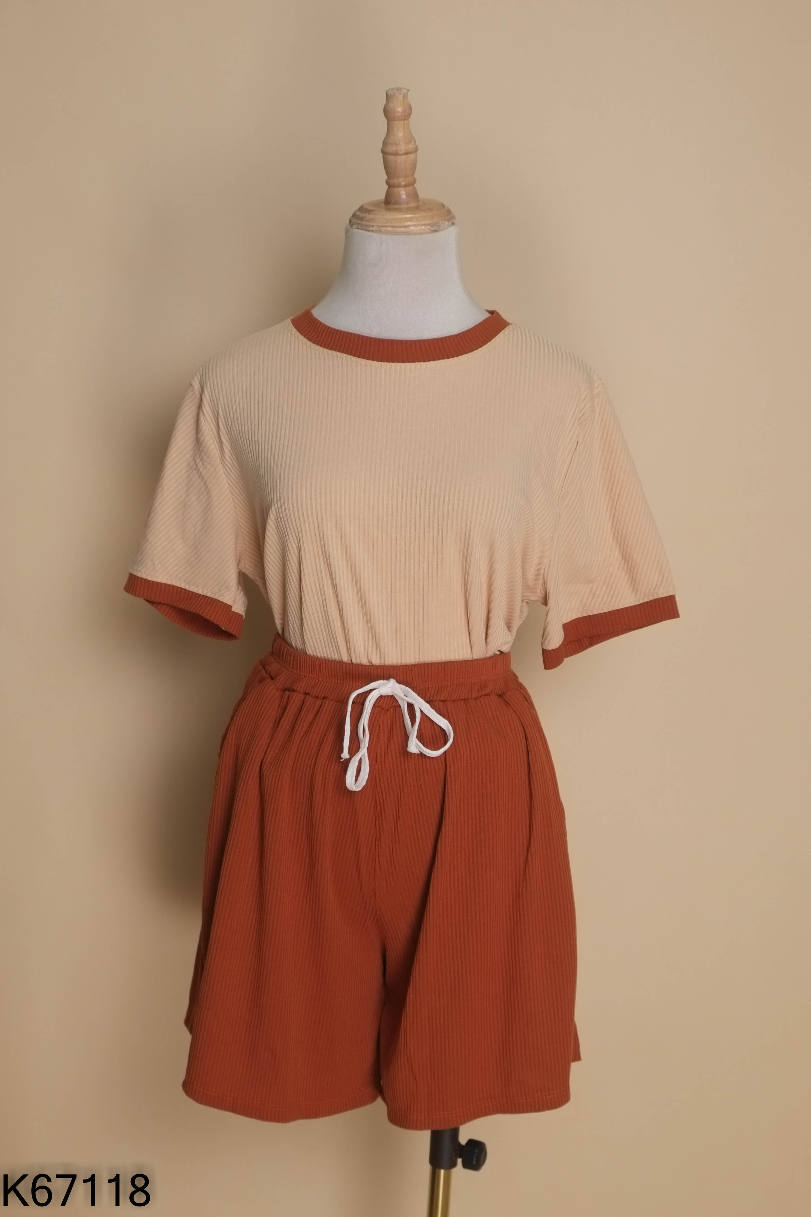 Set Áo thun be viền nâu gân sọc + Quần short