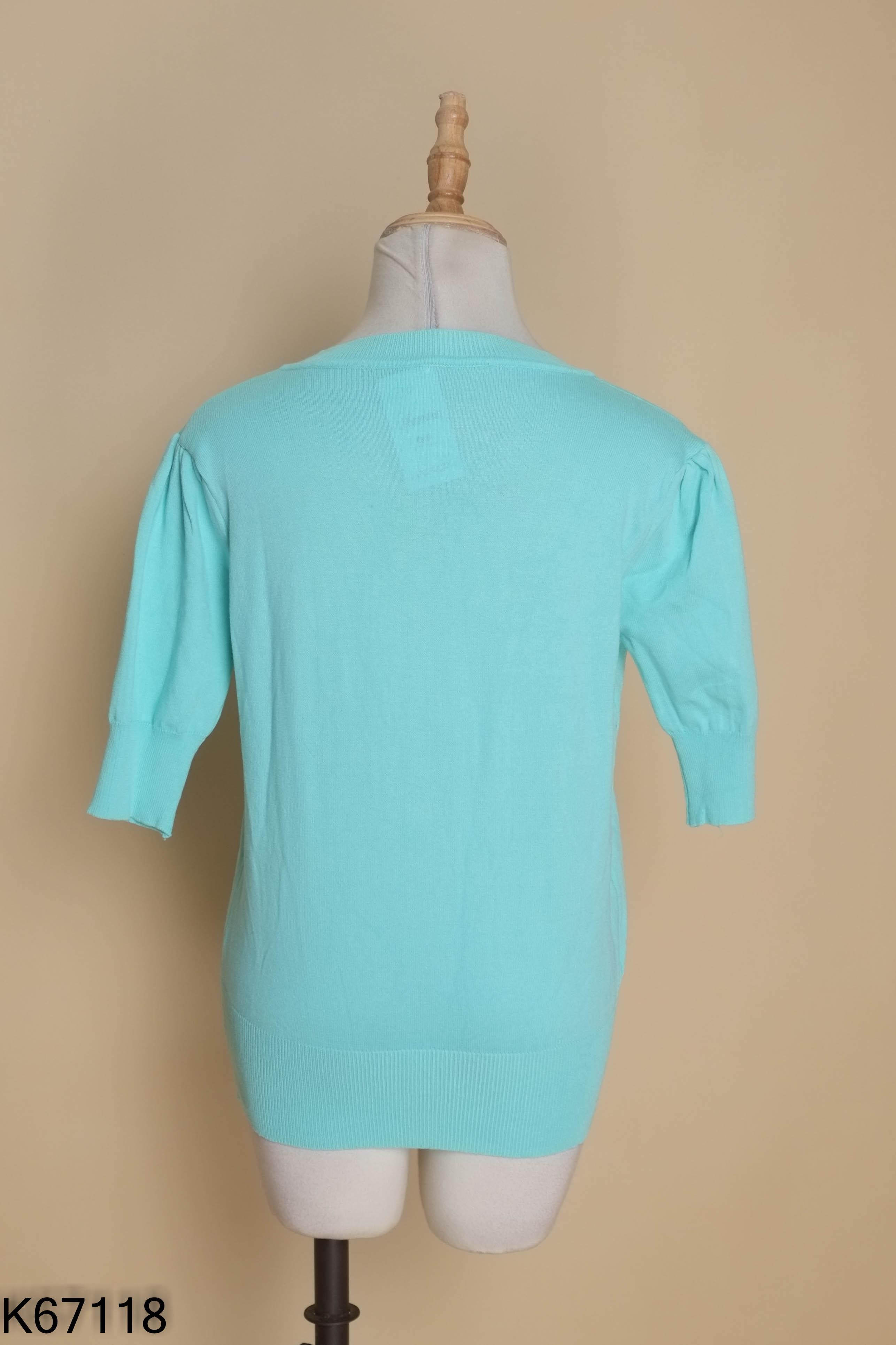 Áo cardigan xanh mỏng cộc tay