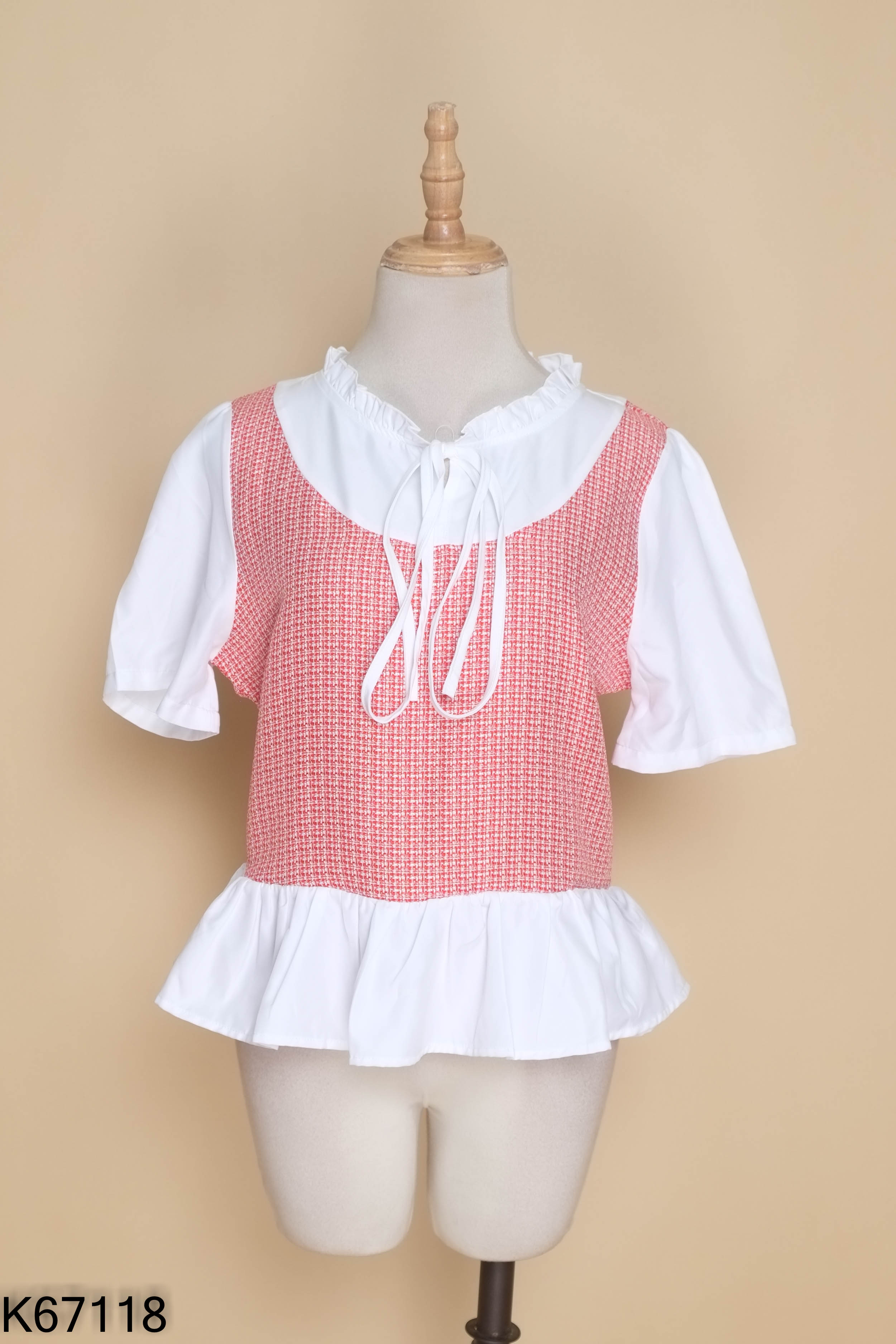 Áo sơ mi đỏ phối trắng