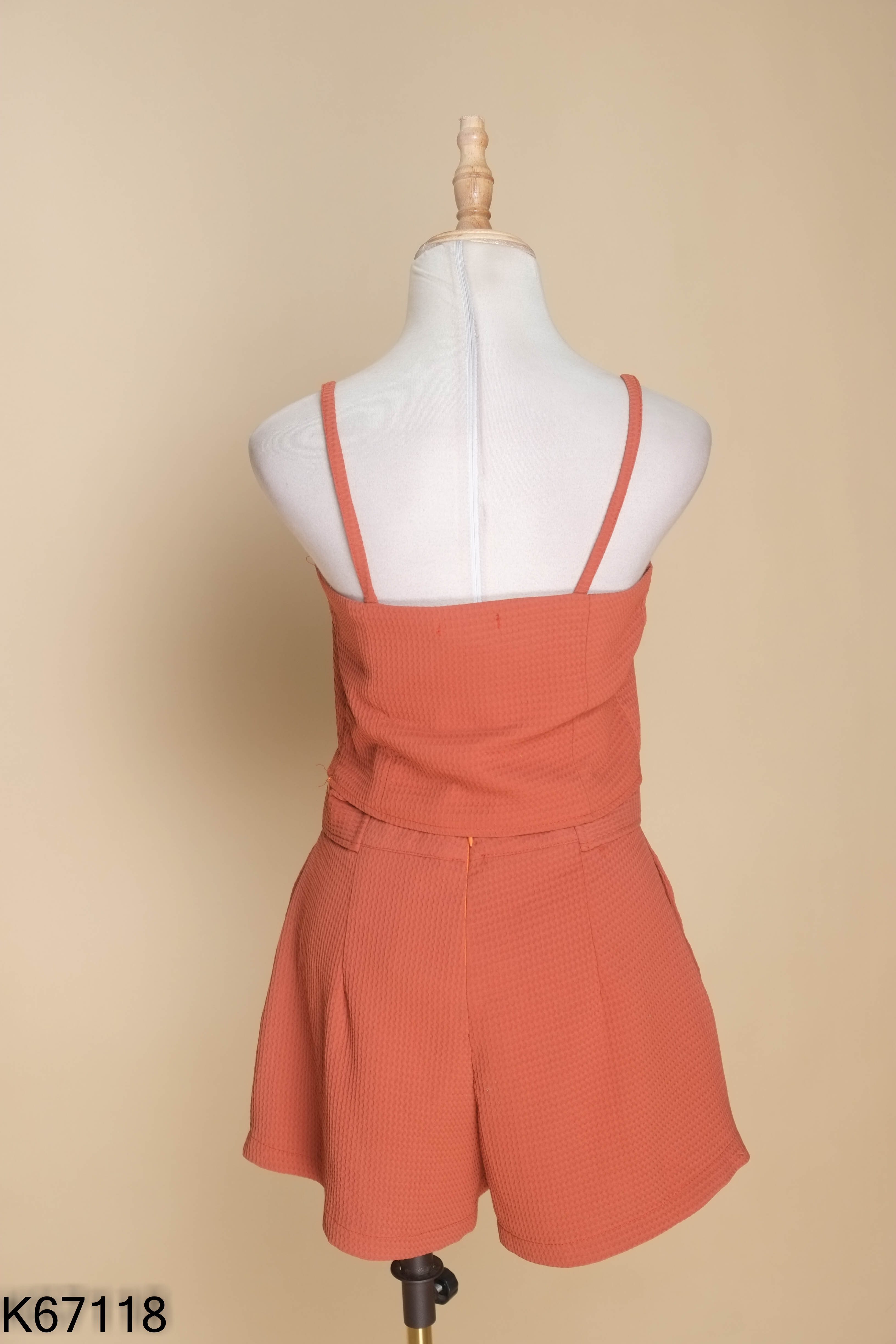 Set Áo hai dây nâu đỏ croptop + Quần short