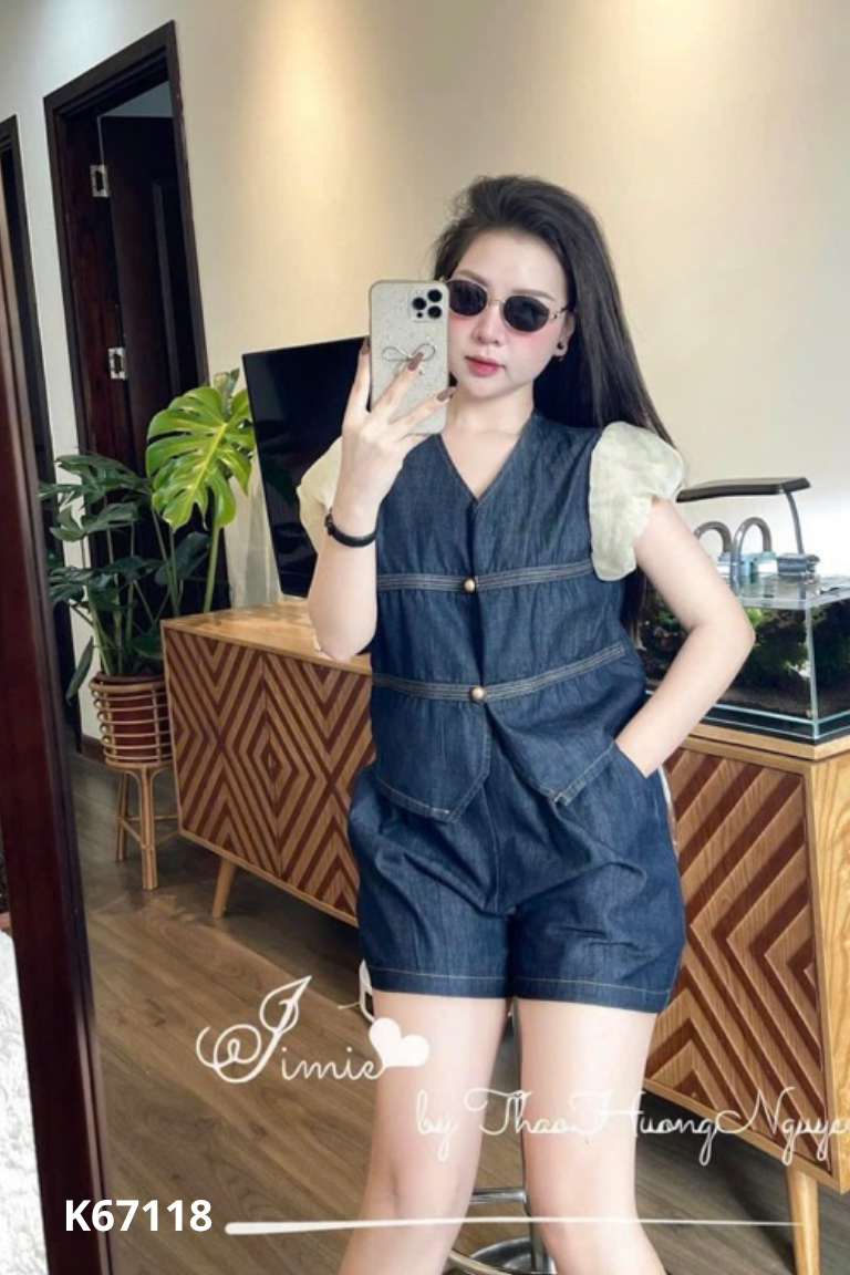 Áo jeans xanh phối tay be voan