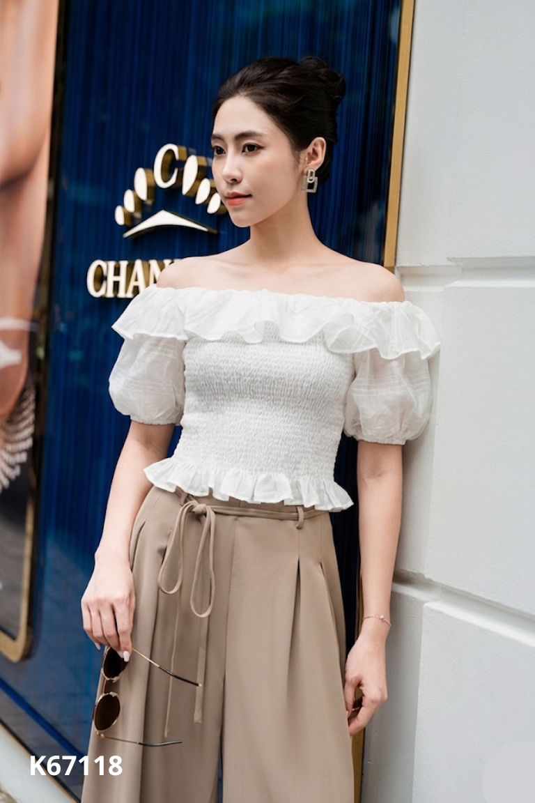 Áo trễ vai trắng xếp ly nhún