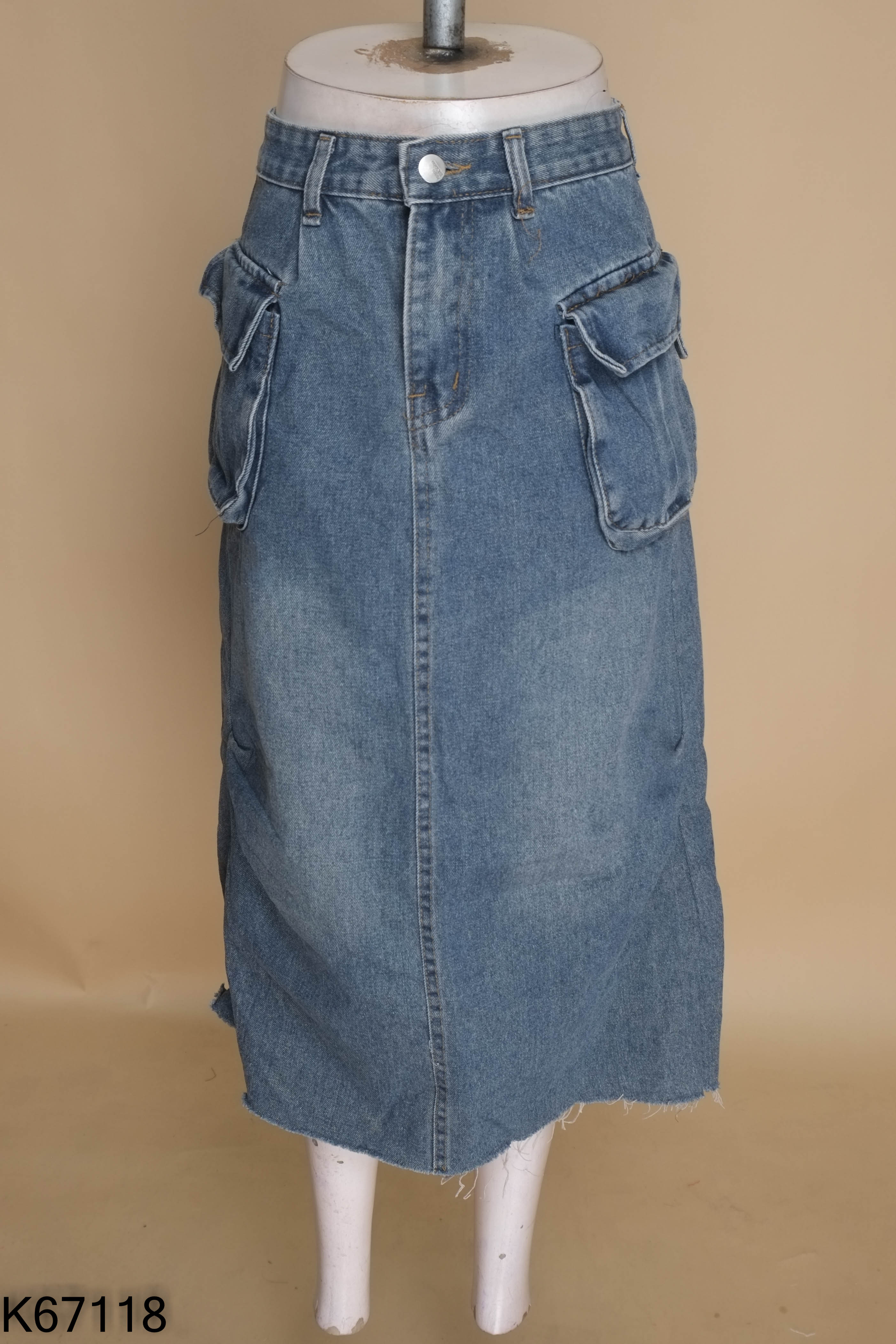 Chân váy jeans dài xanh túi hộp