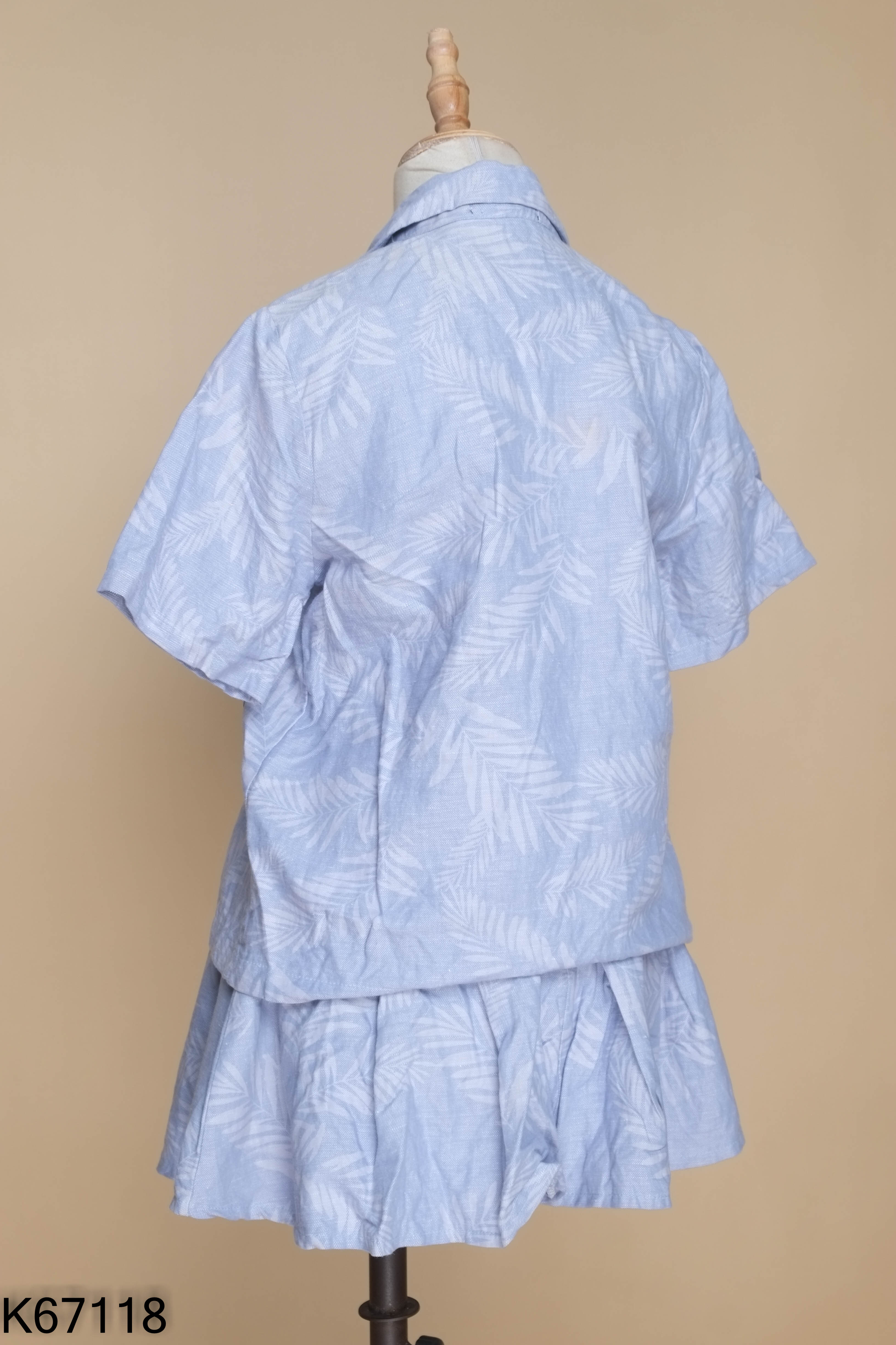 Set xanh cúc gỗ+váy GLADIOUS JEANS