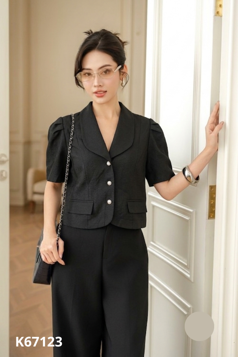 Áo vest nữ đen ánh cúc ngọc
