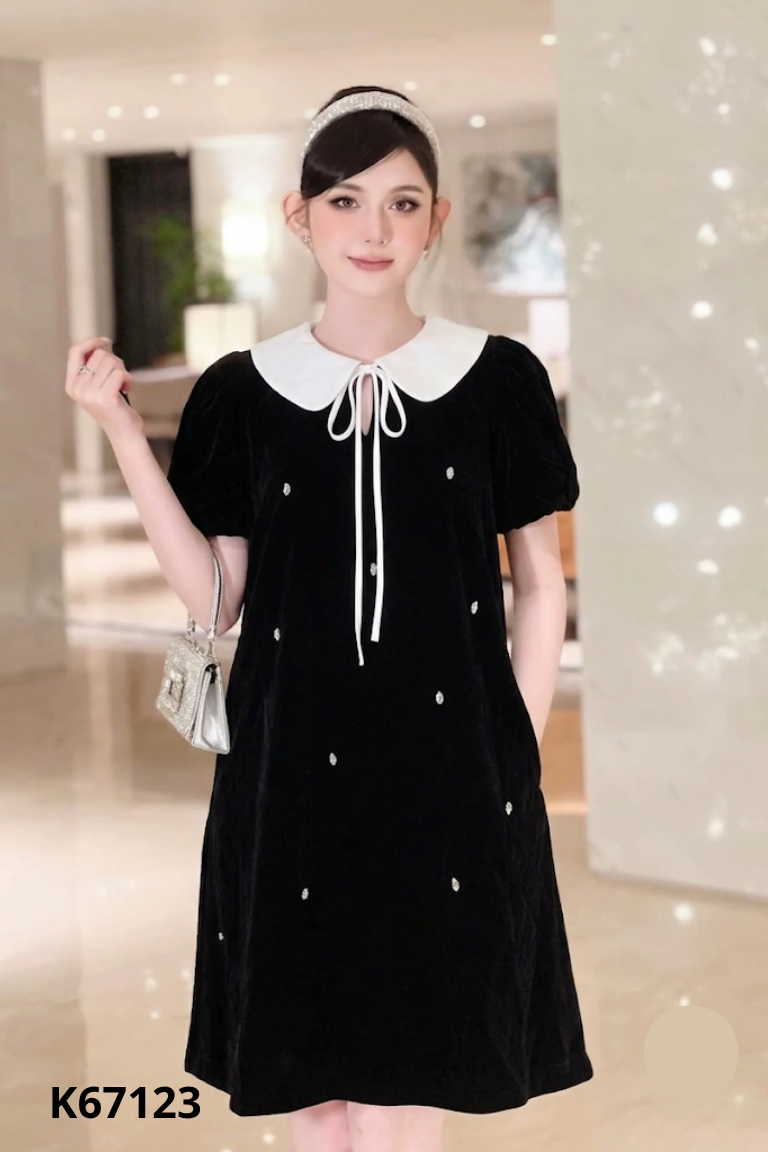 Váy nhung đen cổ trắng đính đá