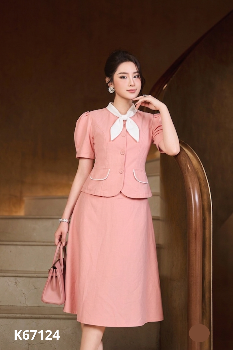 Set Áo hồng cổ trắng + chân váy
