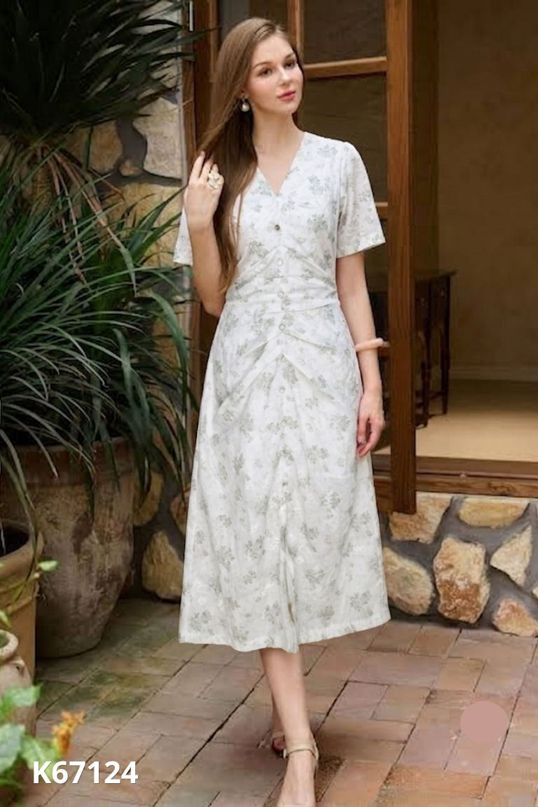 Váy trắng hoa xanh