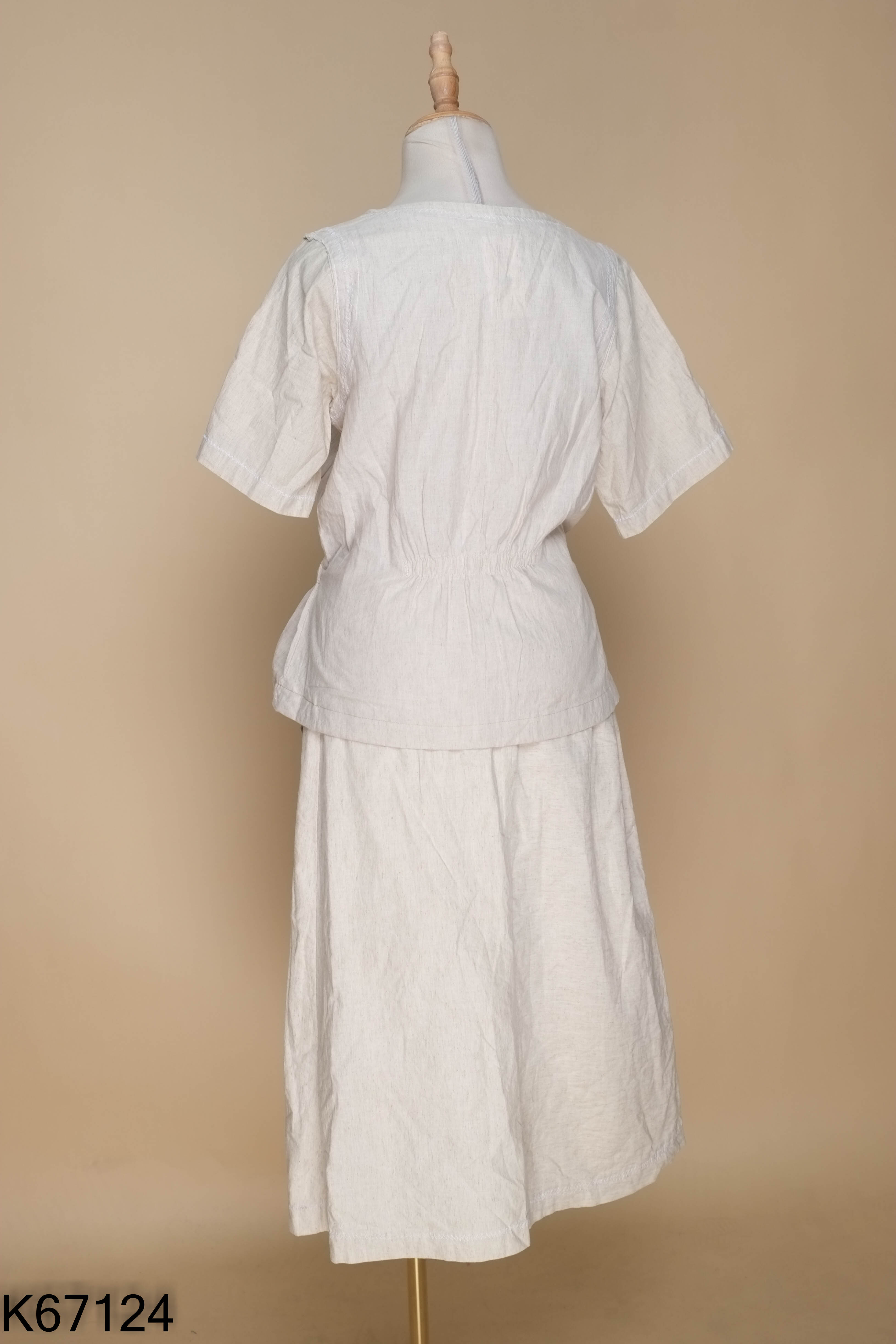 Set Áo linen be cổ V+ chân váy