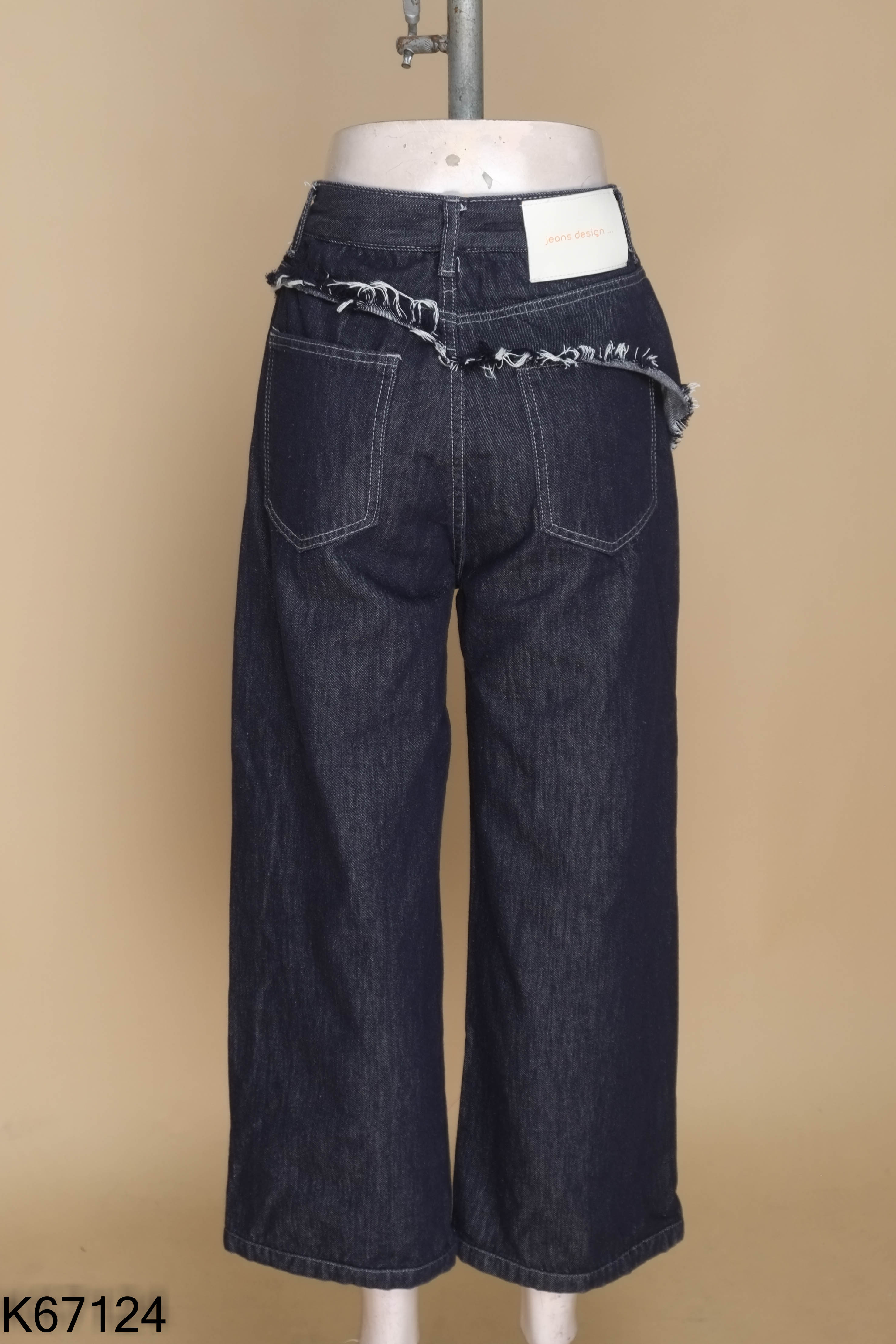 Quần jeans xanh đen viền tua rua