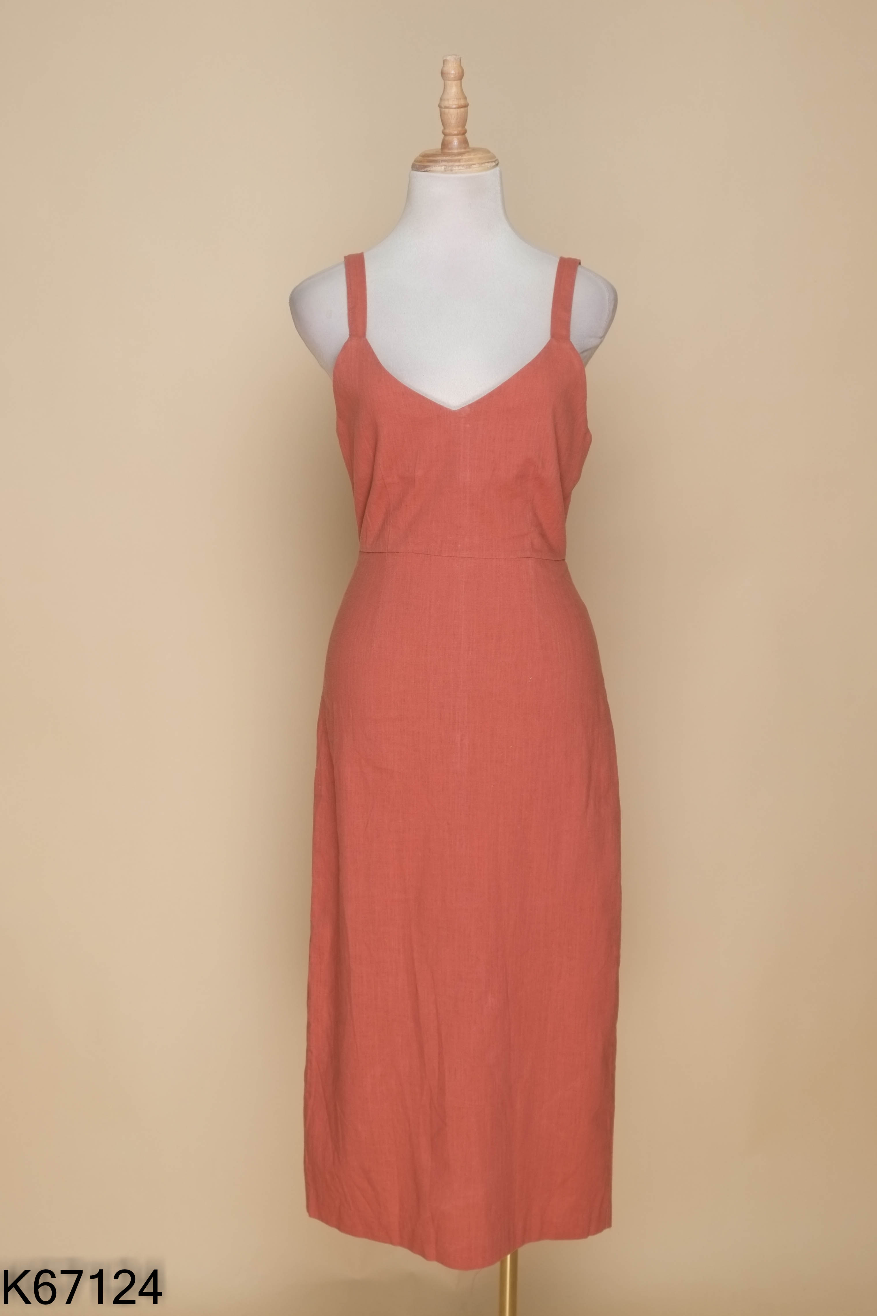 Váy linen hồng đất