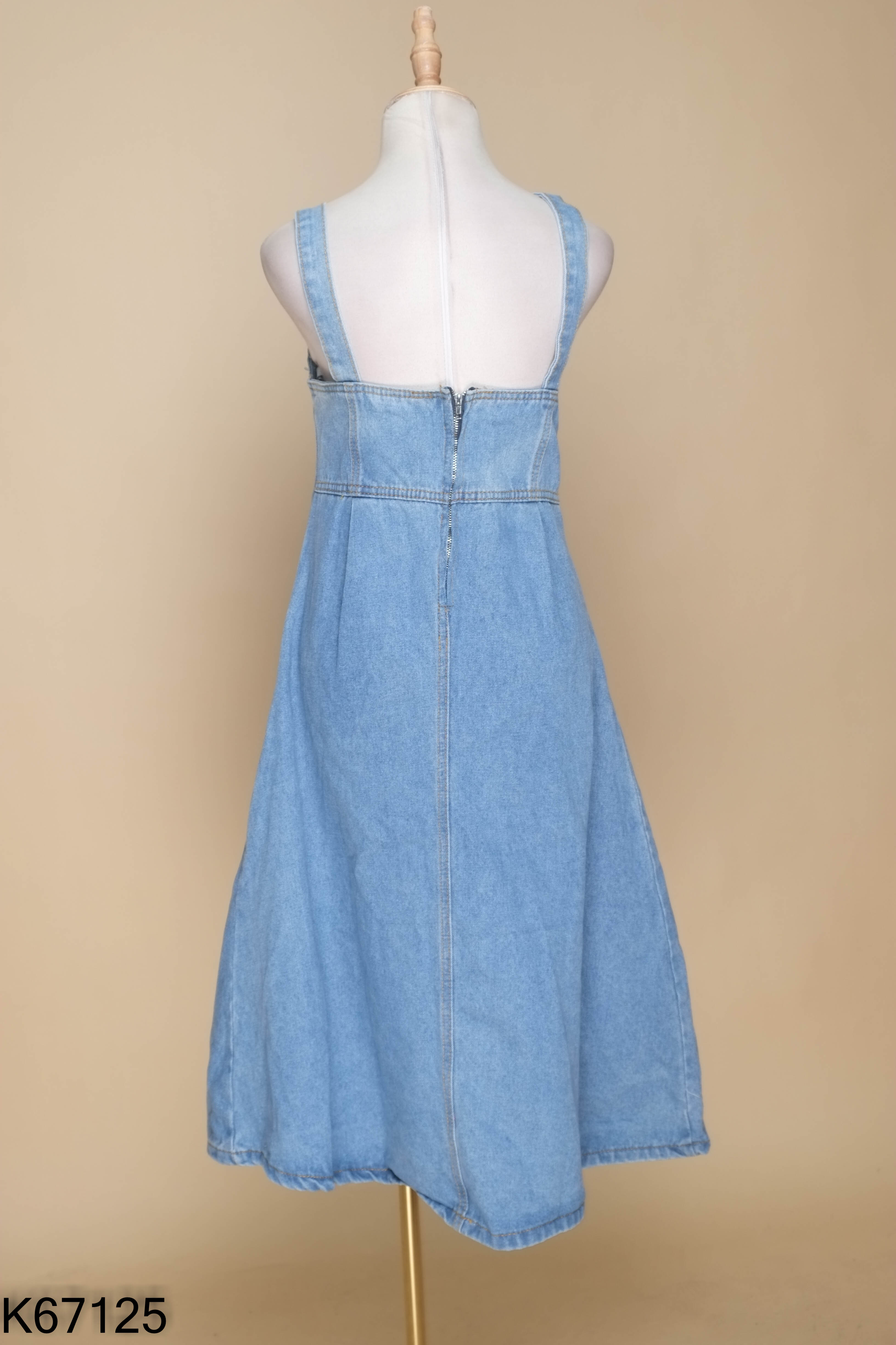 Jumpsuit yếm jeans xanh