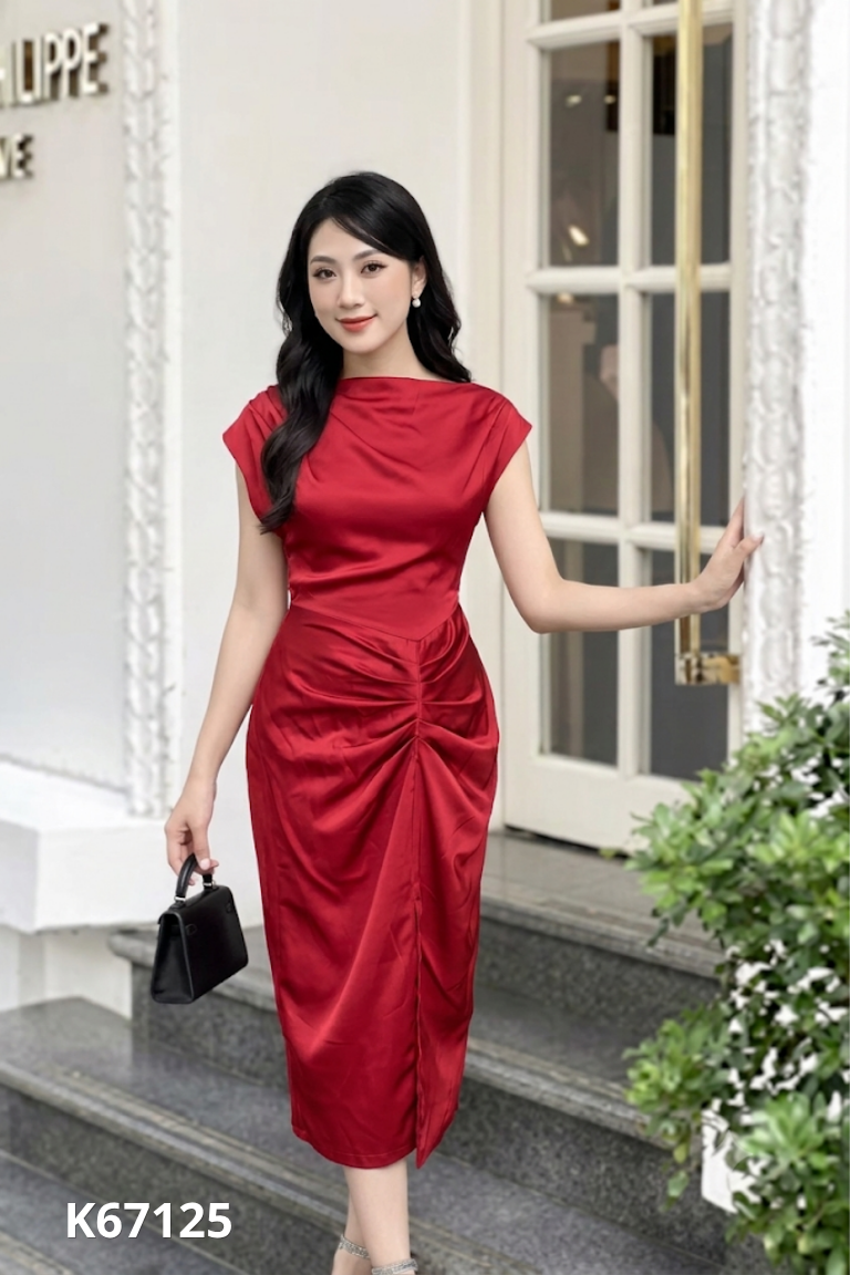 NEWTAG Váy VY HOANG NGUYEN lụa đỏ