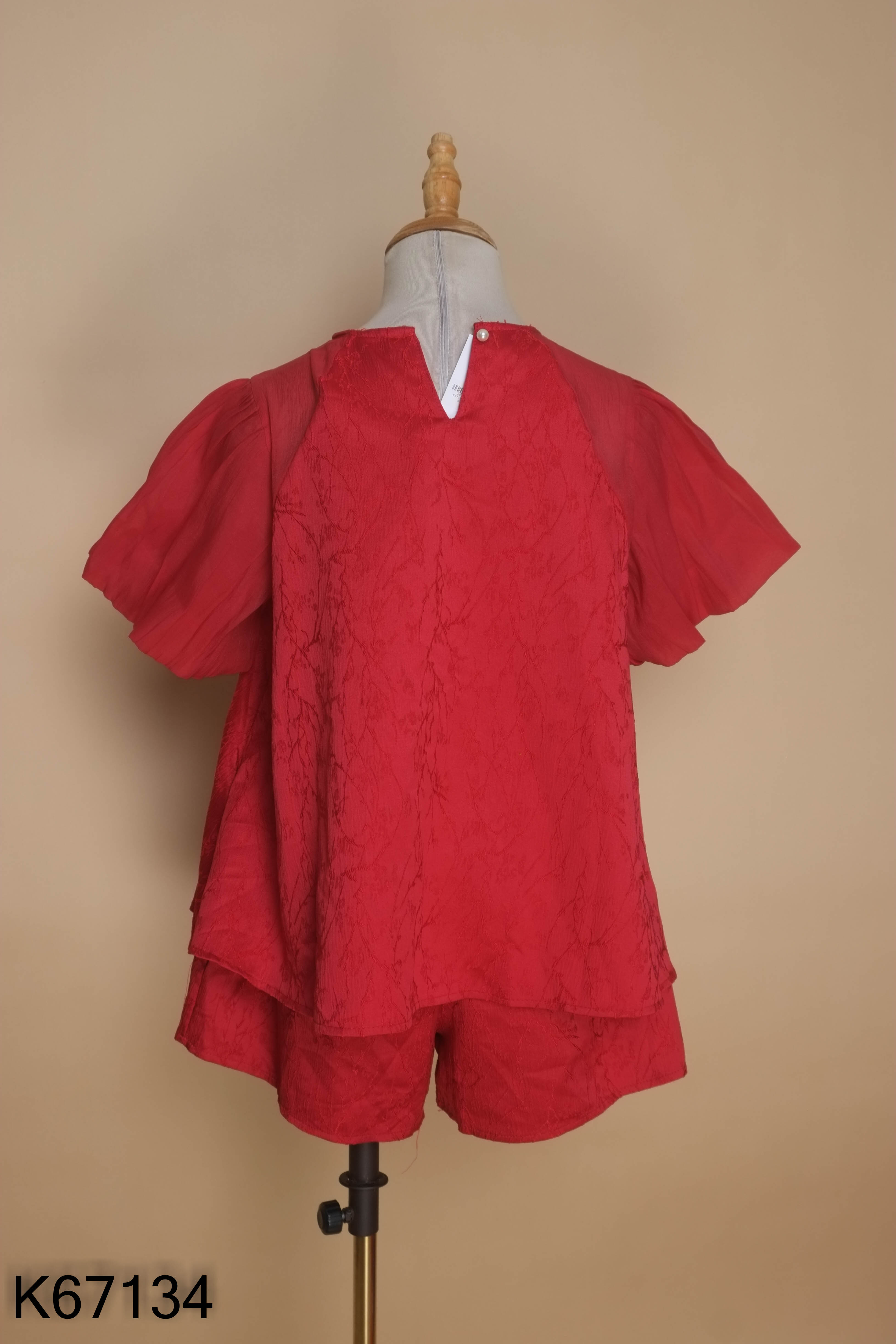 SET áo đỏ họa tiết+ quần