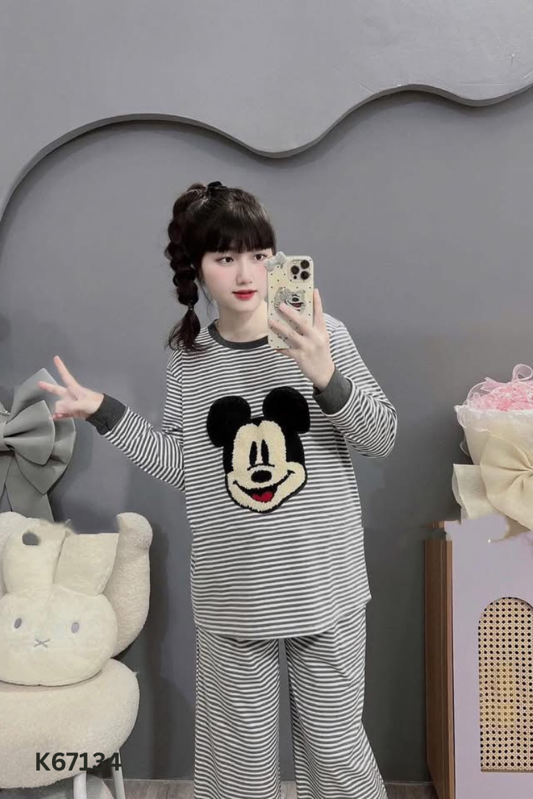 SET áo thun xanh kẻ mickey+ quần dài