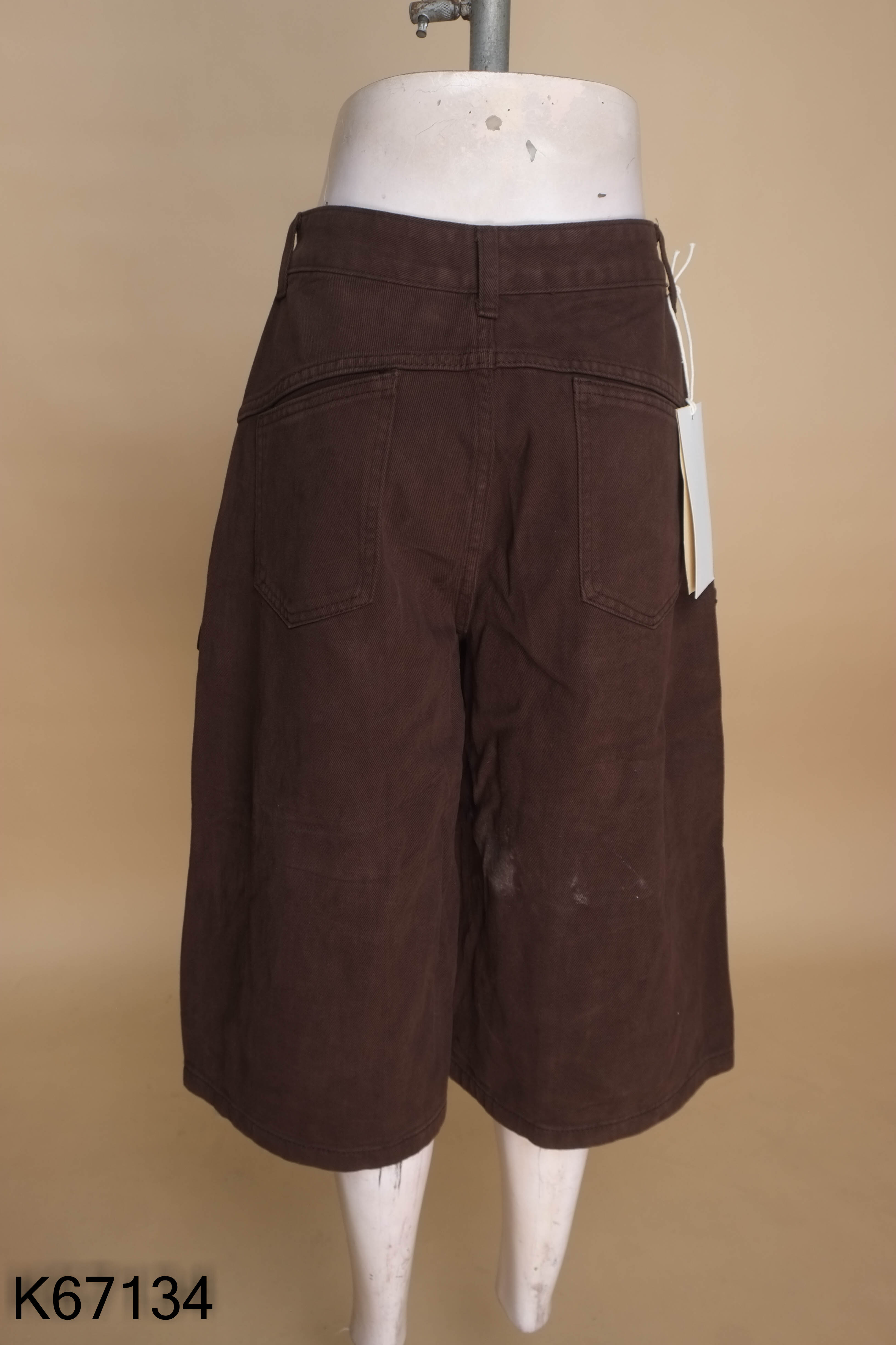 Quần jeans nâu ngố túi hộp