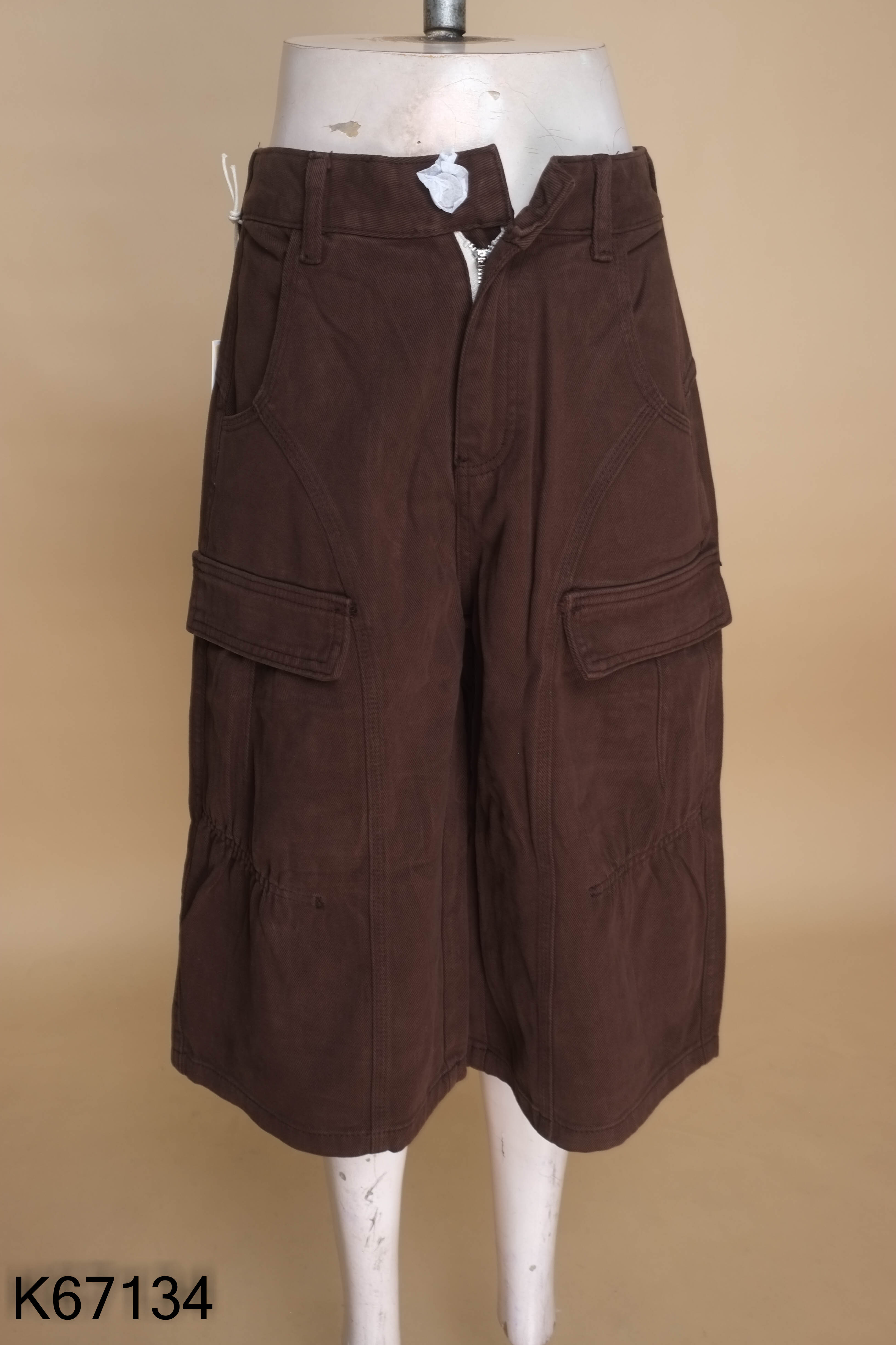 Quần jeans nâu ngố túi hộp