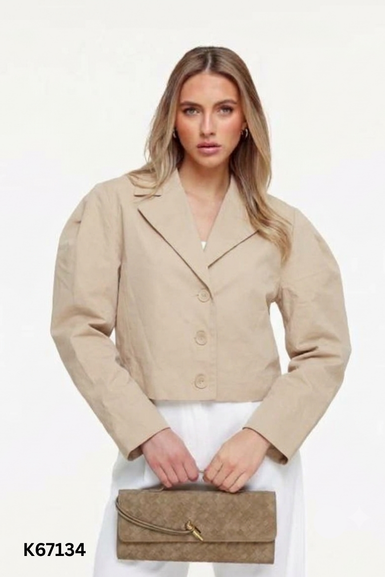 Áo khoác vest nâu dáng lửng
