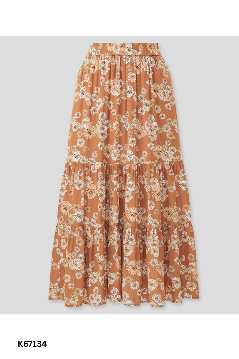 Chân váy cam UNIQLO hoa