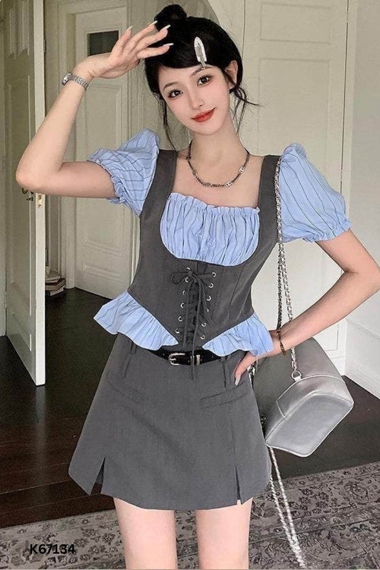 Áo ghi LUCKLY phối xanh kẻ rúm eo