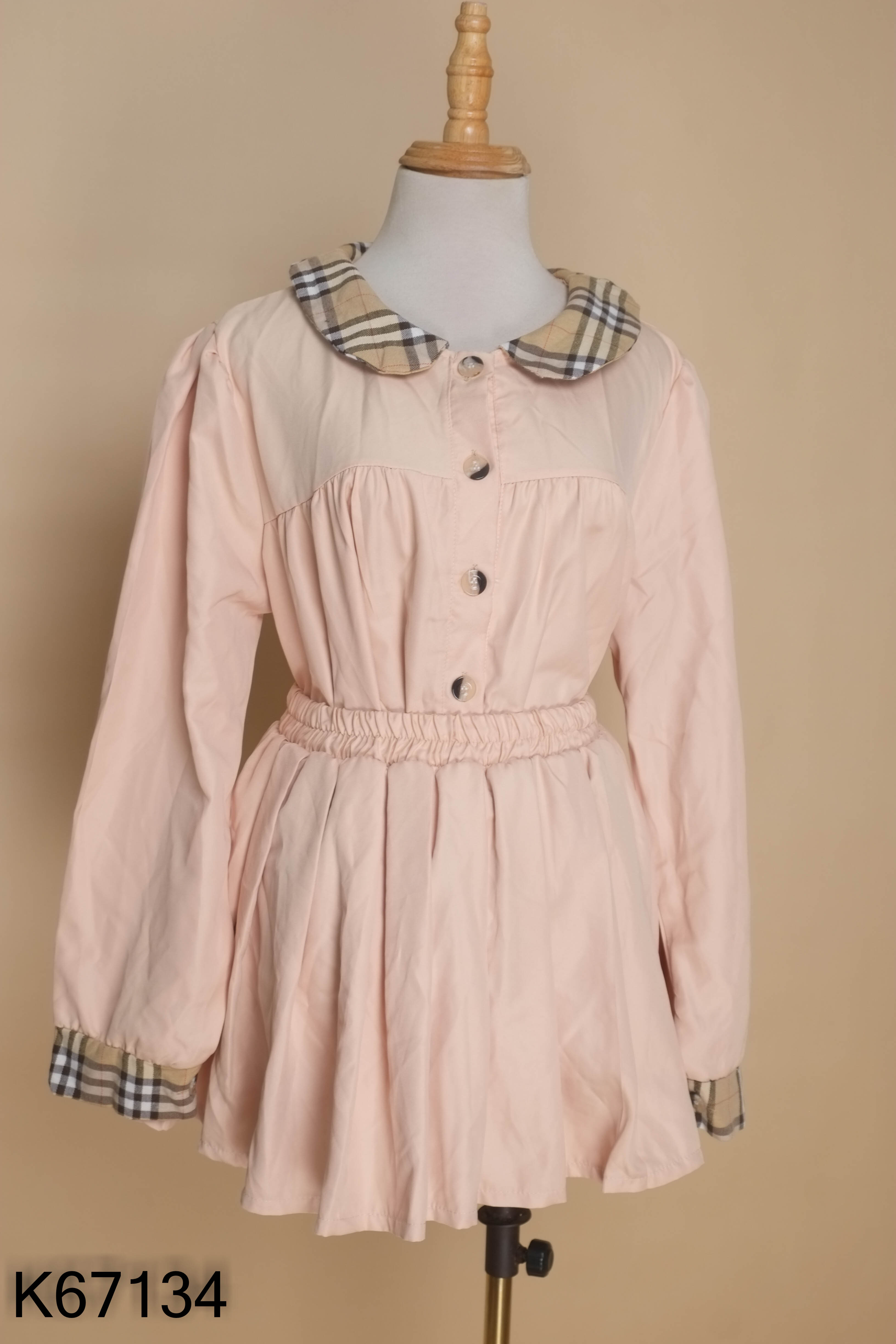 SET Áo be baby doll kẻ caro + Chân váy be trơn