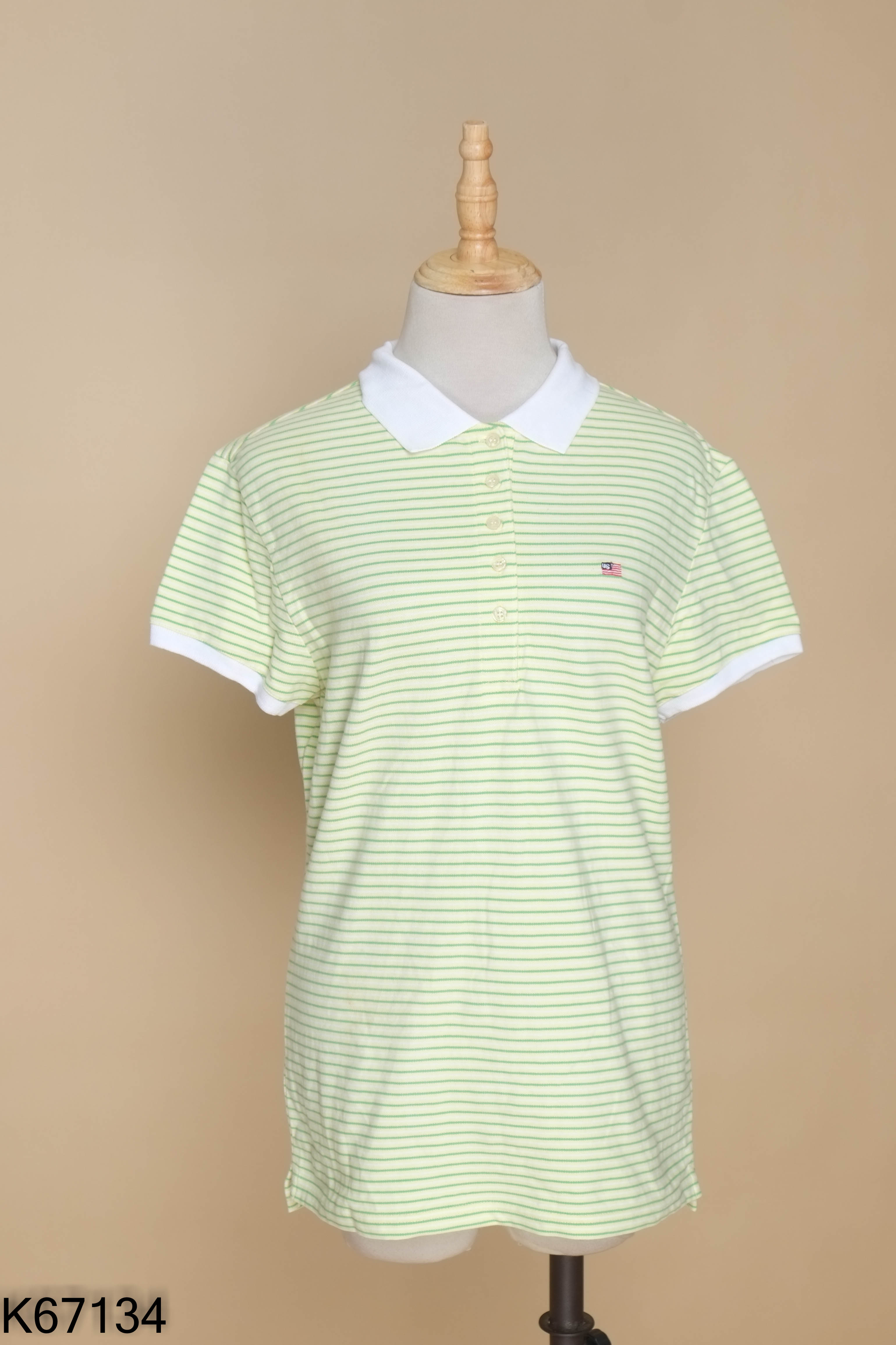 Áo polo vàng kẻ xanh