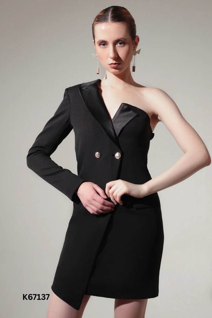 Váy kiểu vest lệch vai