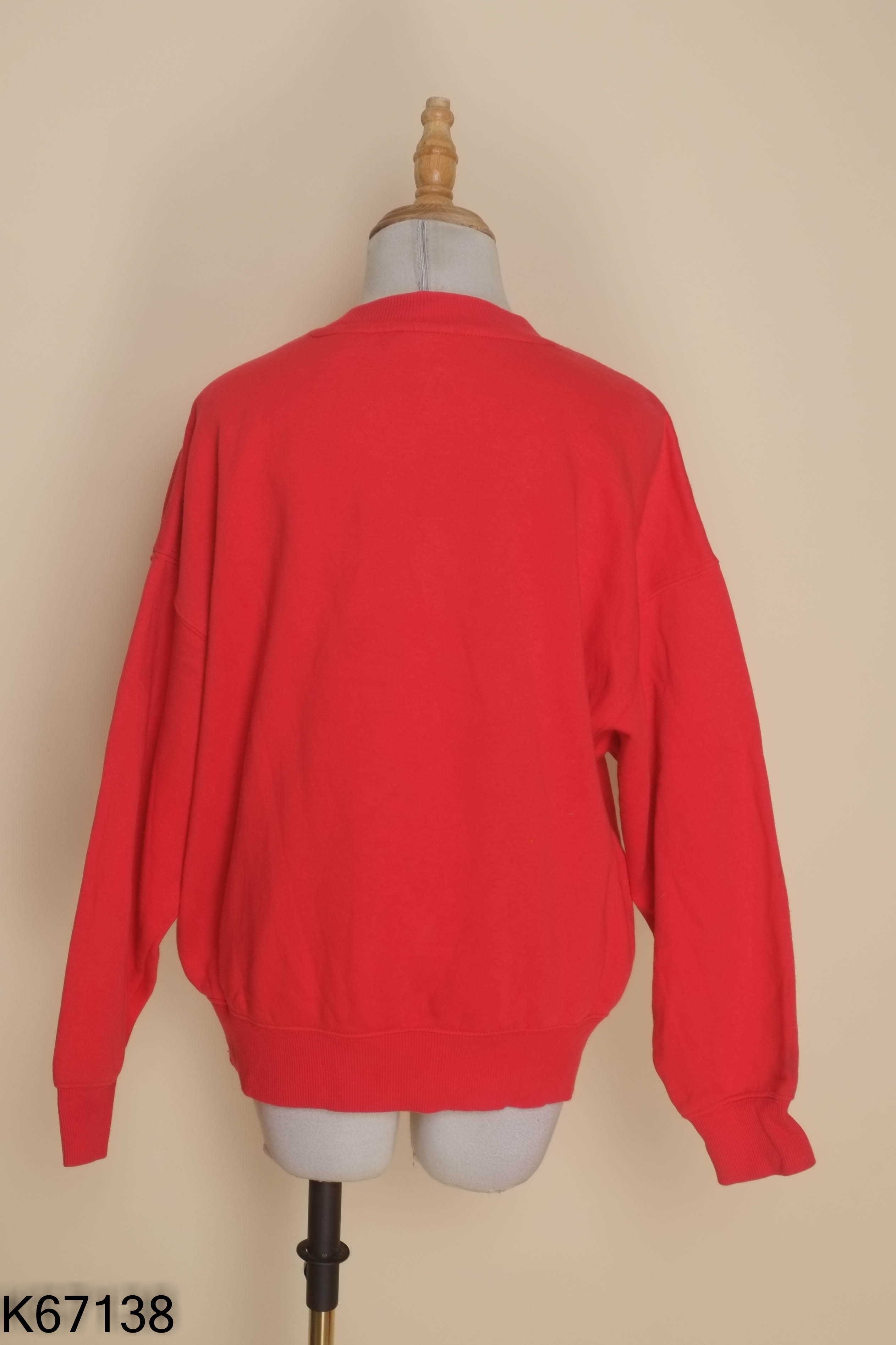 Áo hoodie đỏ HM phối chữ