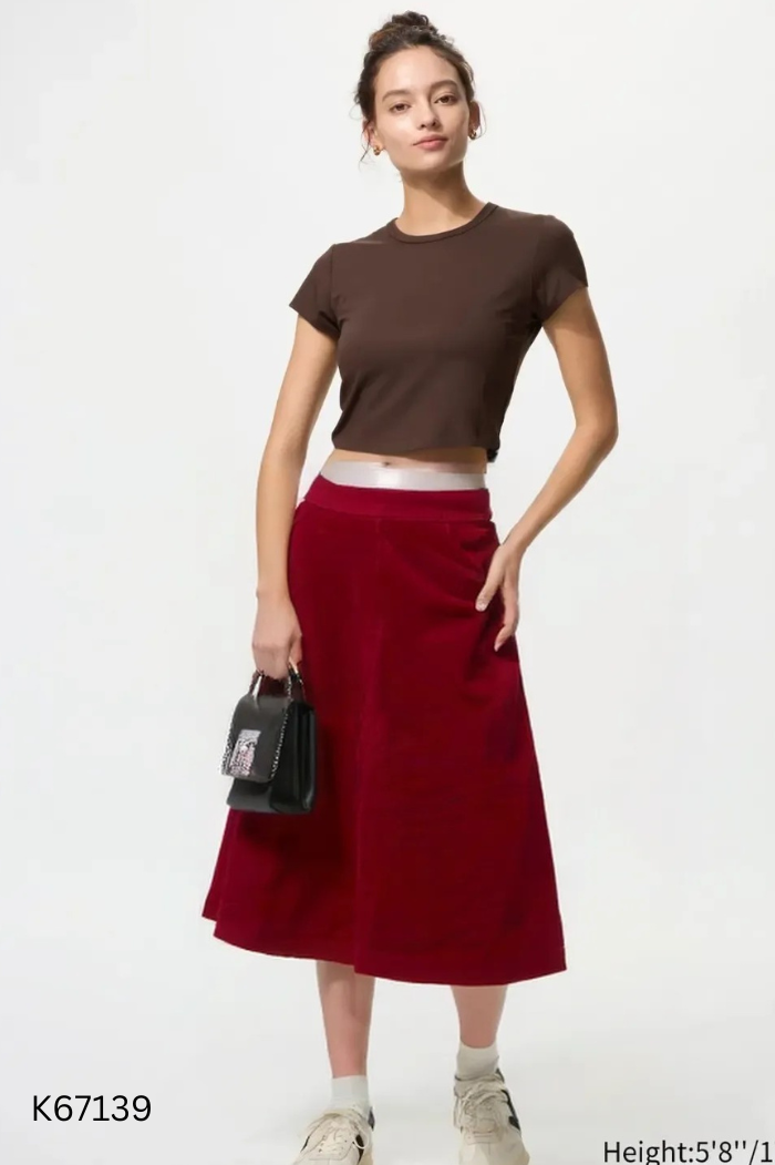 Chân váy UNOQLO nhung tăm tím