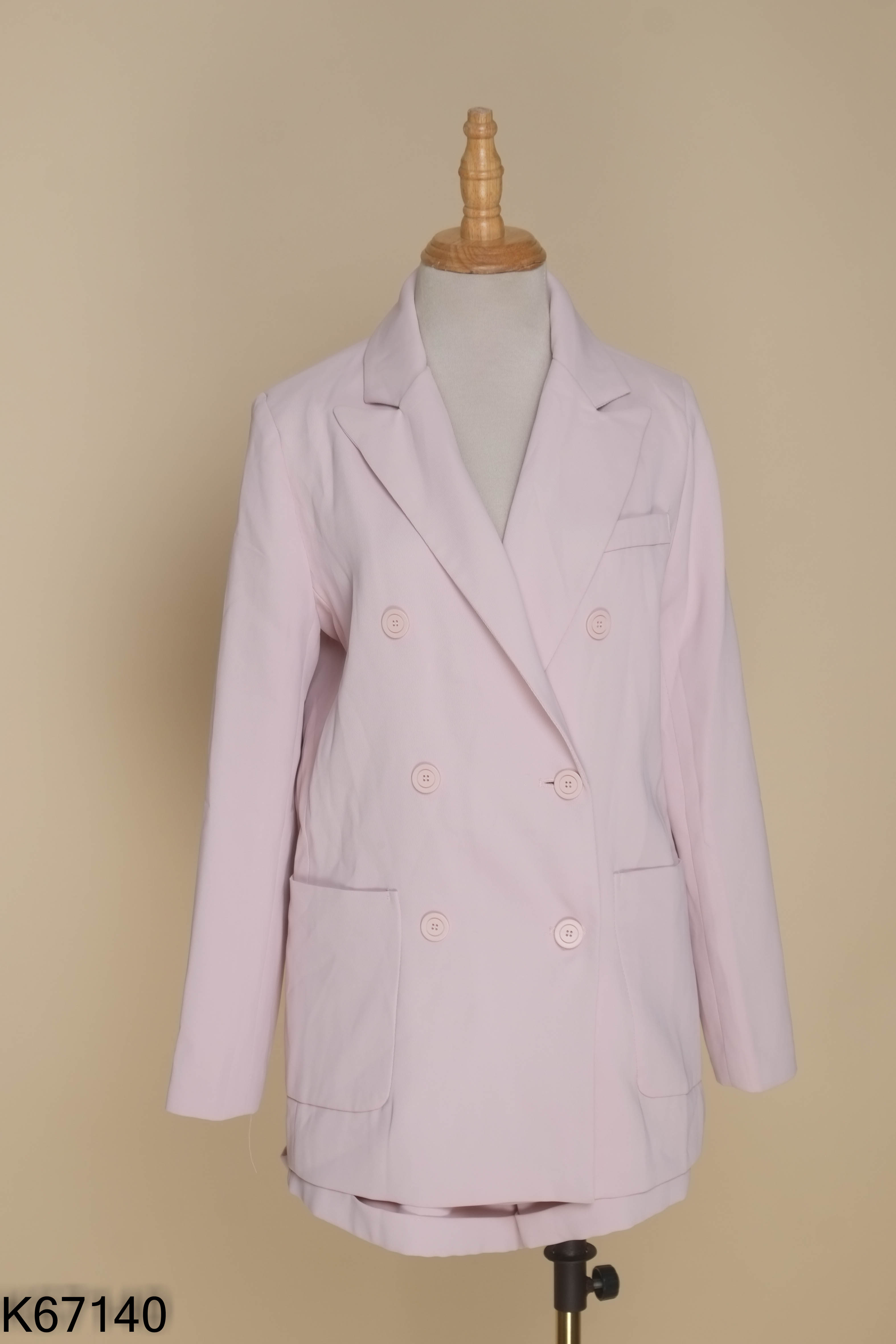 SET Blazer hồng khuy + quần short