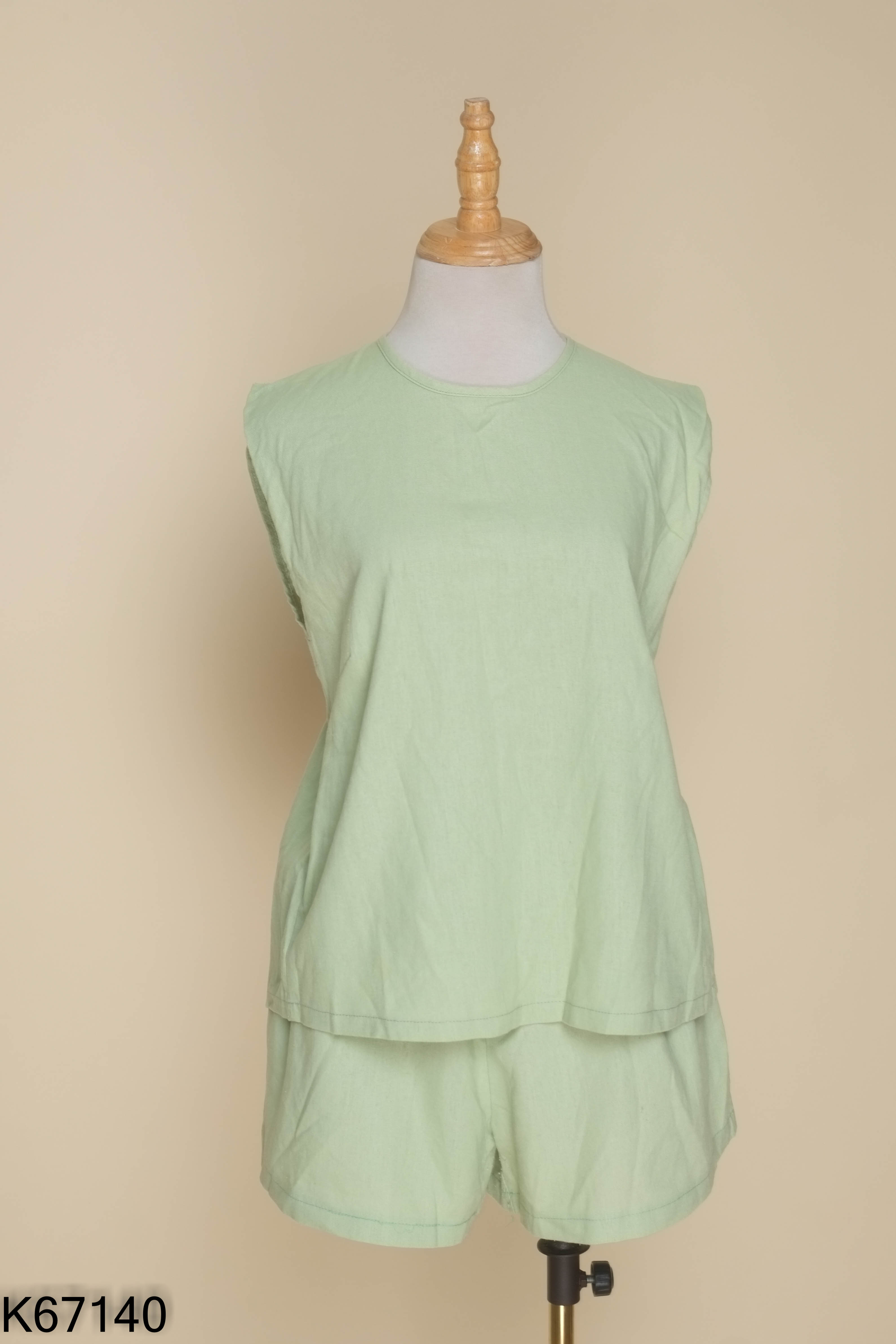 SET Áo sát nách khuy + quần short xanh