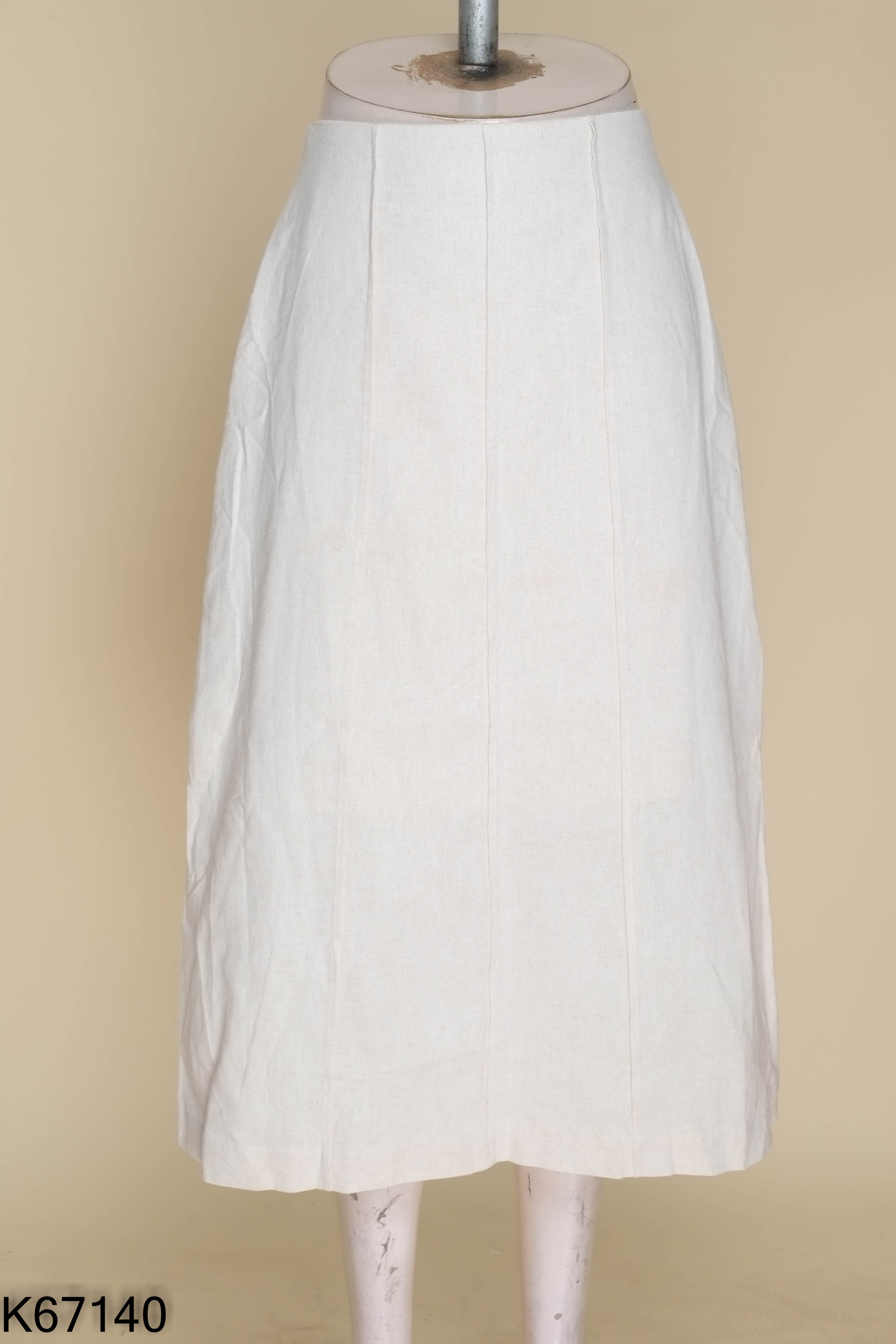 Chân váy linen be trơn