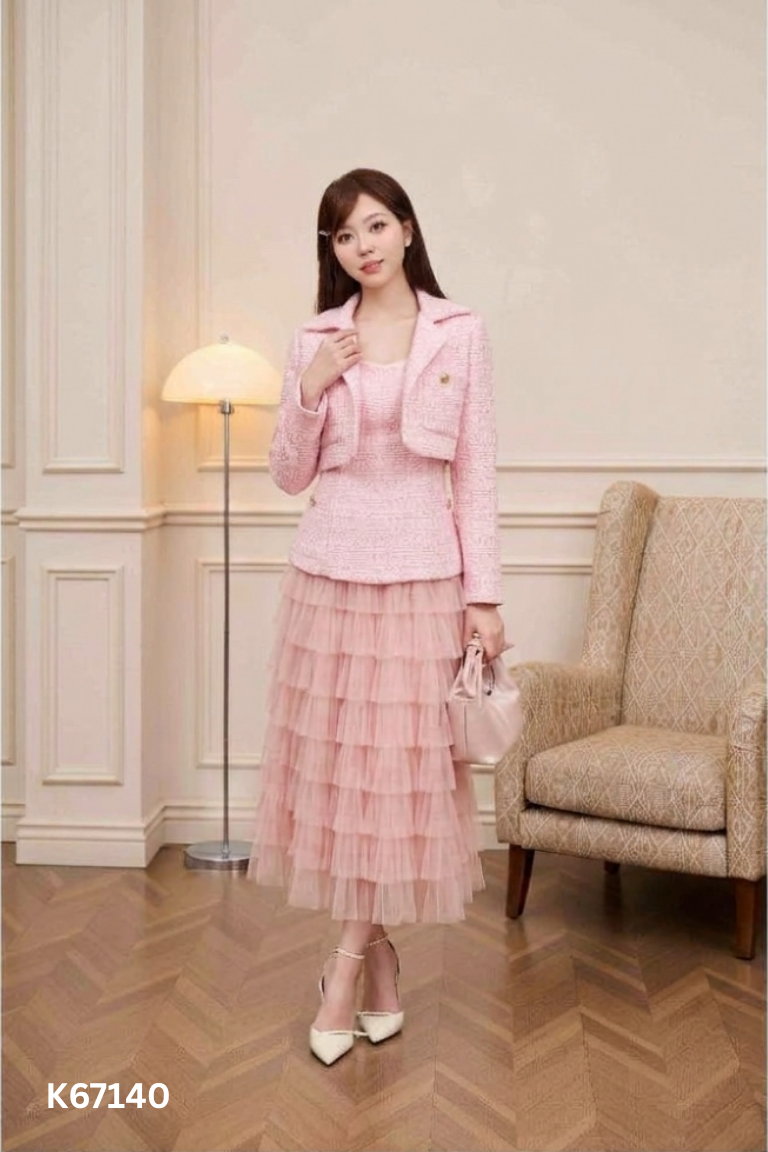SET 3 Áo dạ hai dây + chân váy lưới + Áo khoác dạ hồng