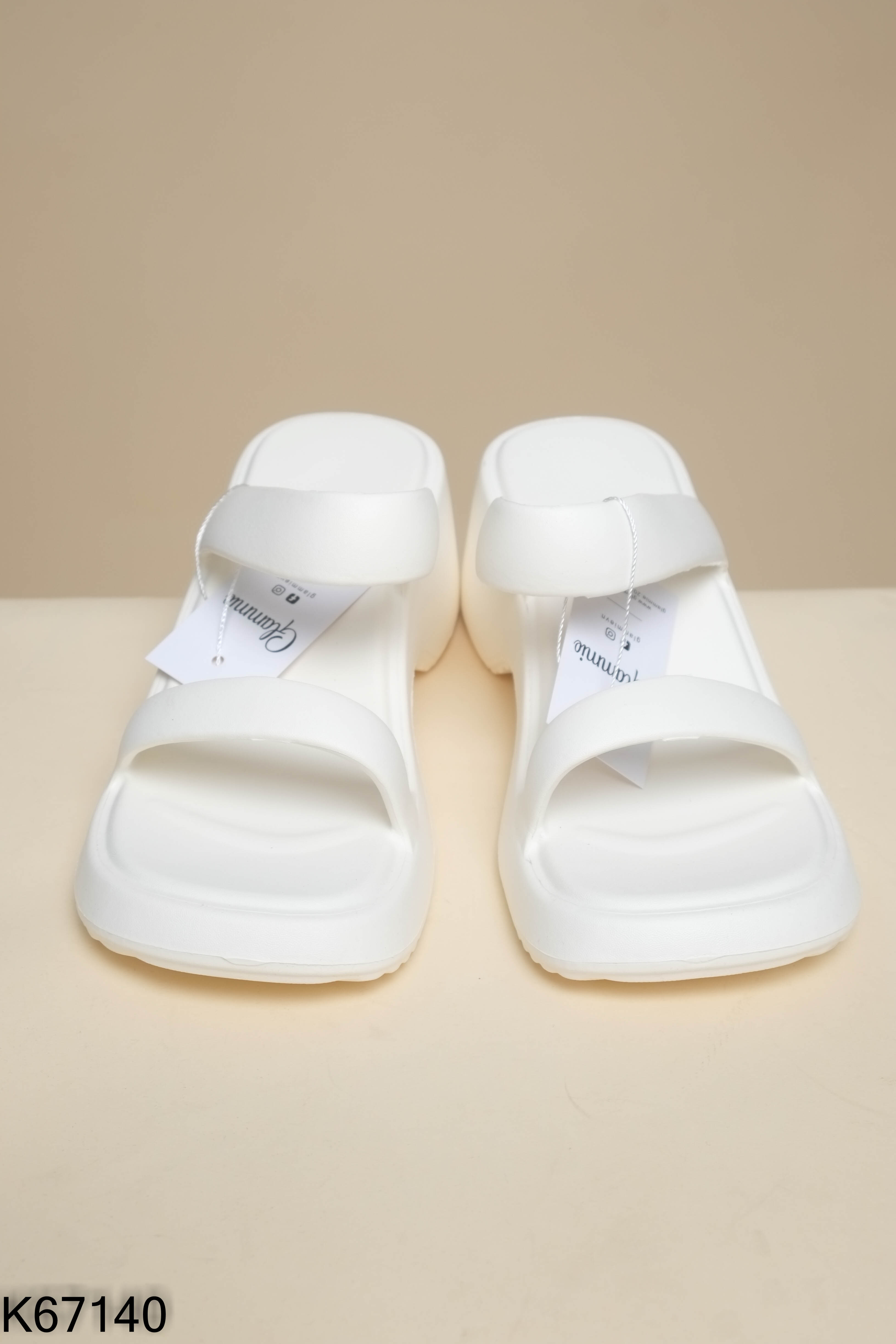 NEW Sandals be trơn