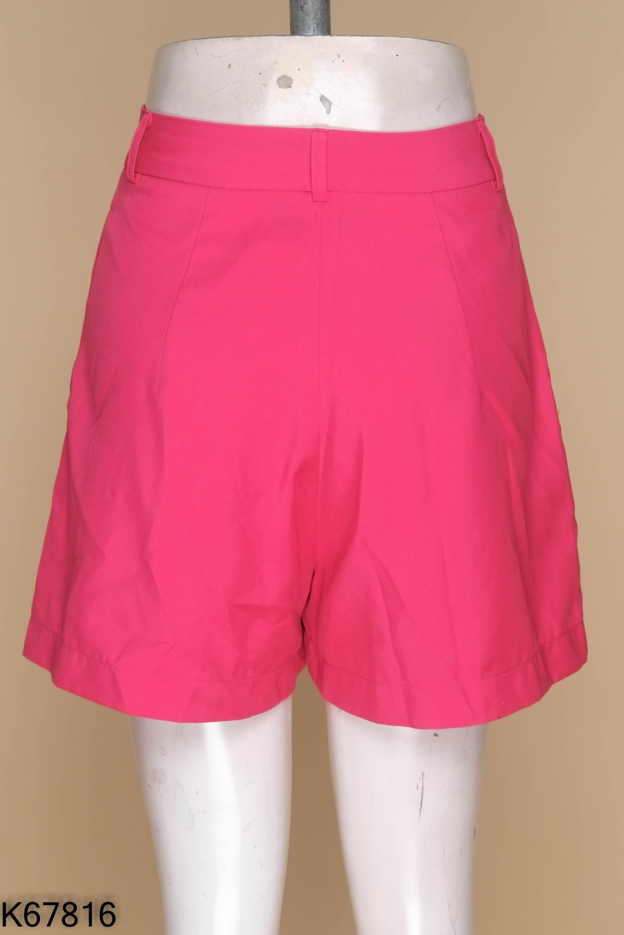 Quần shorts MARC hồng đậm